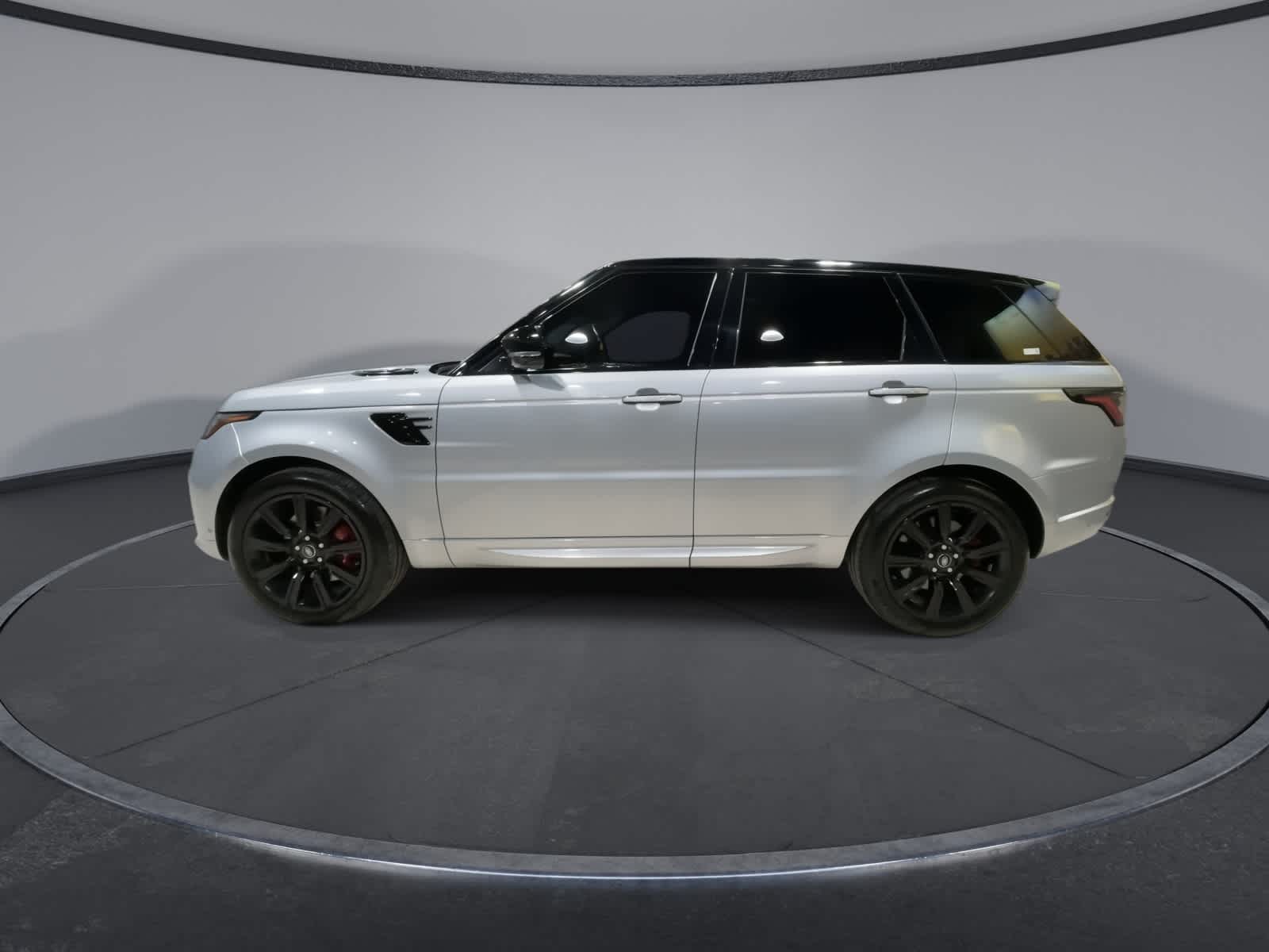 Thumbnail: 2022 Land Rover Range Rover Sport - 7