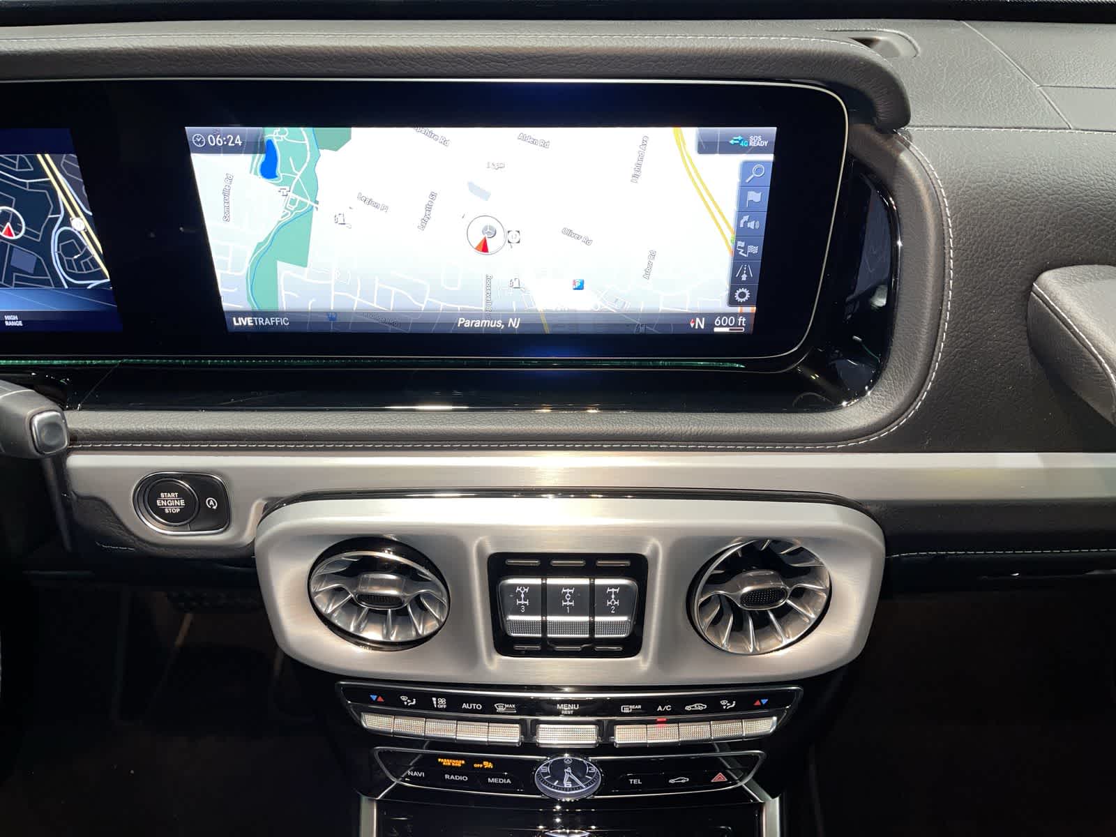 Thumbnail: 2022 Mercedes-Benz G-Class - 28