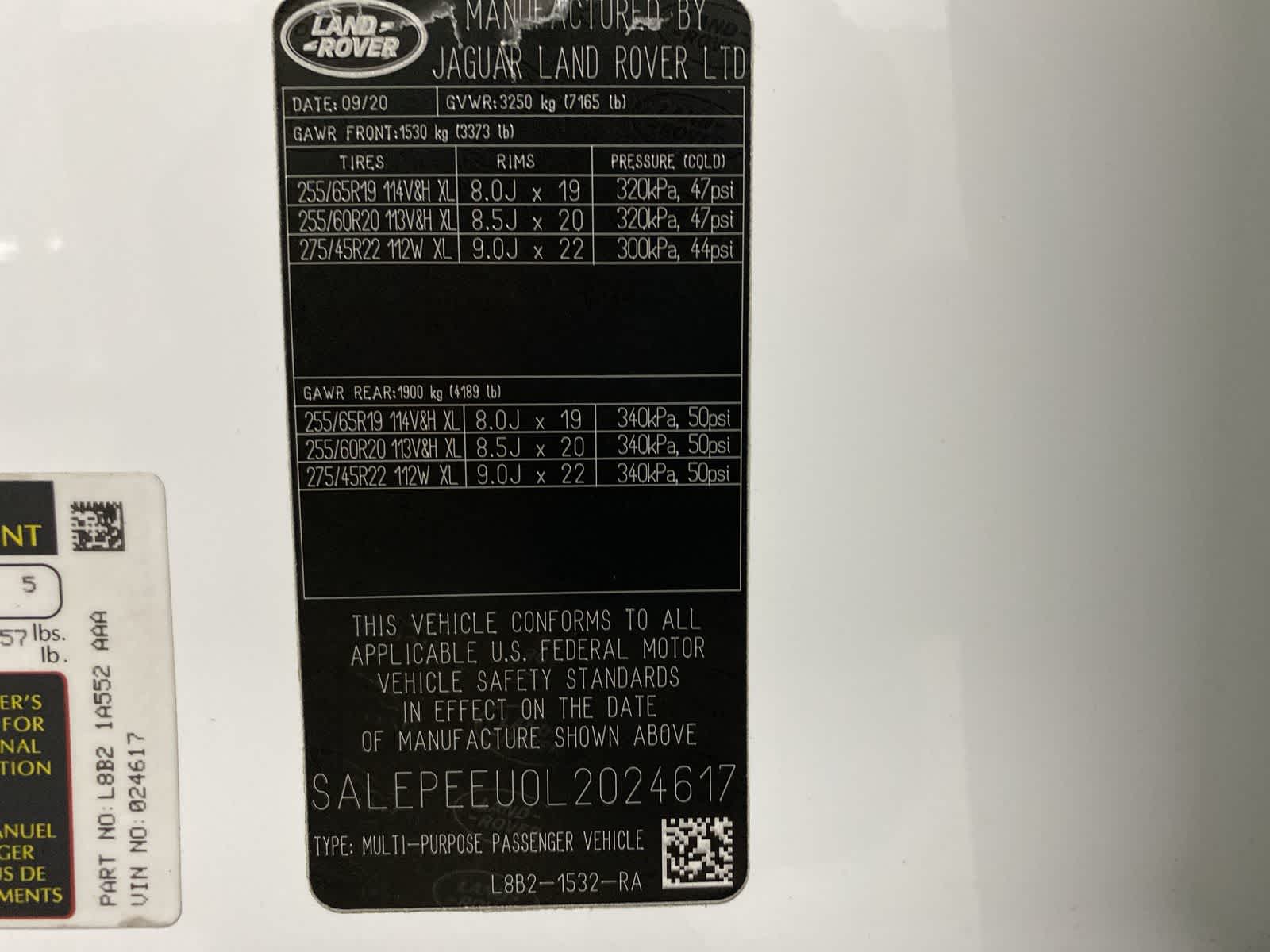 Thumbnail: 2020 Land Rover Defender - 33