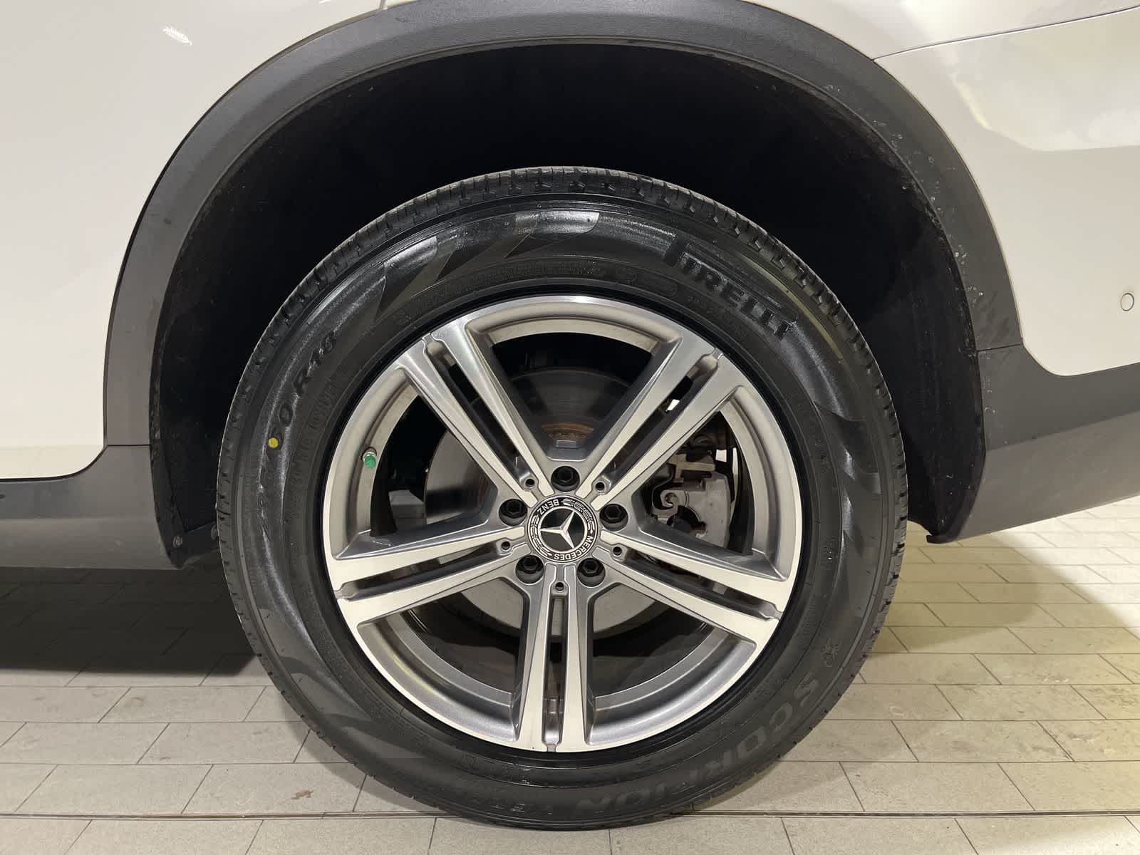 Thumbnail: 2022 Mercedes-Benz GLC - 20