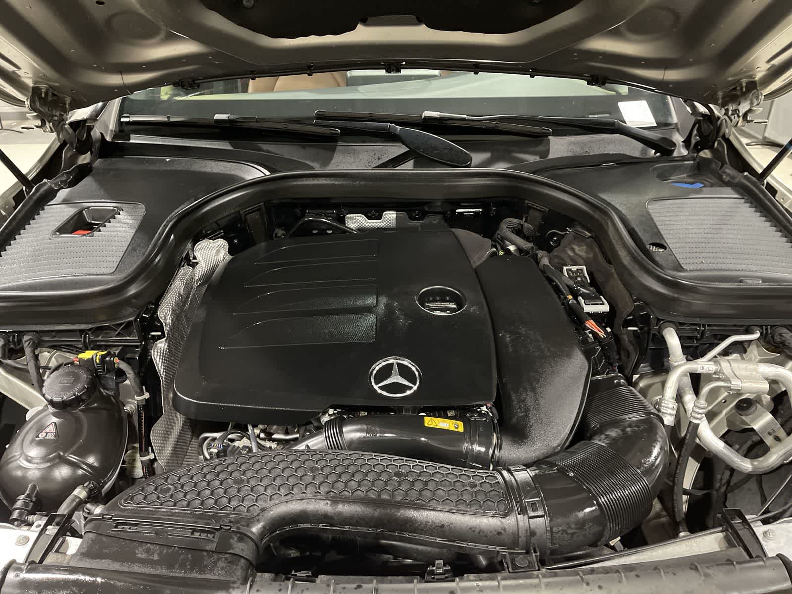 Thumbnail: 2022 Mercedes-Benz GLC - 21