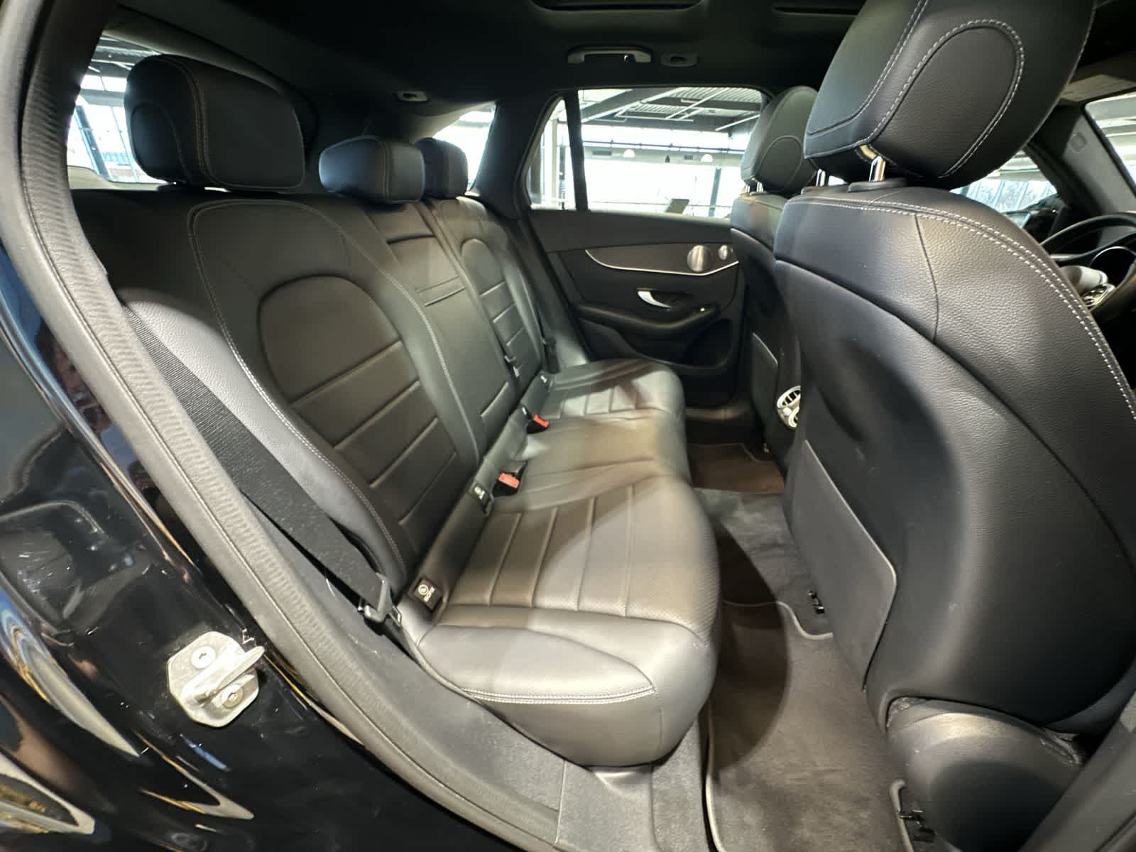 Thumbnail: 2020 Mercedes-Benz GLC - 25