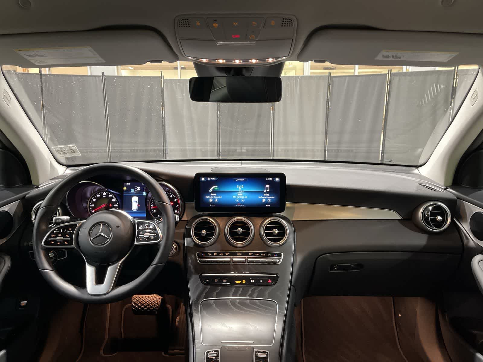 Thumbnail: 2022 Mercedes-Benz GLC - 22