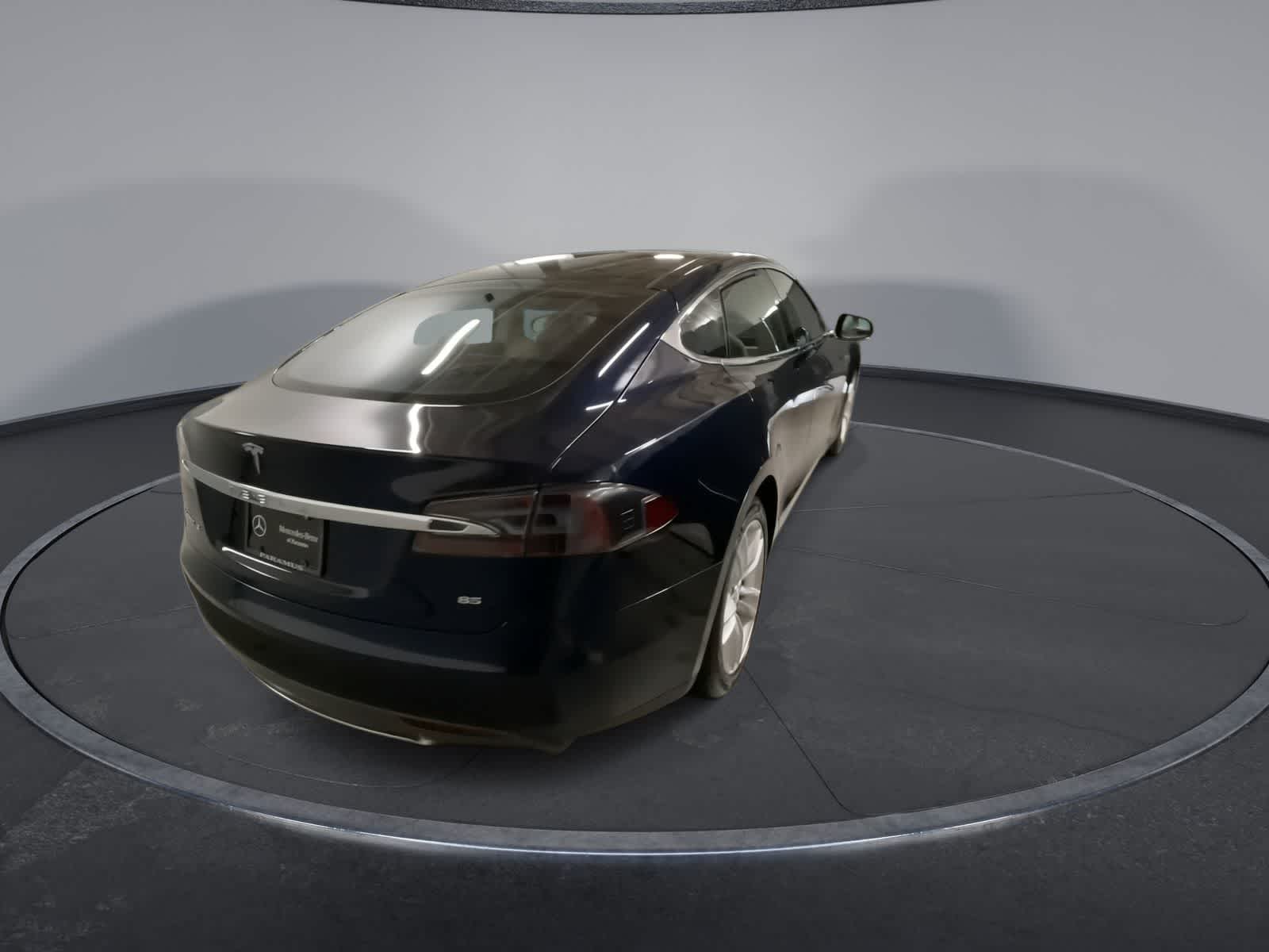 2014 Tesla Model S  12