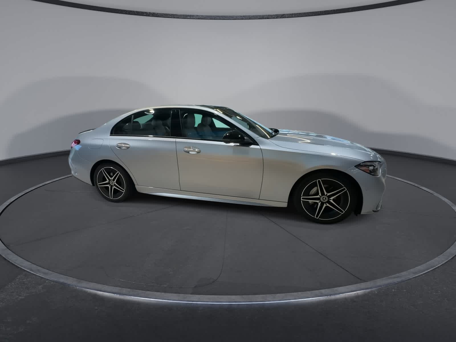 Thumbnail: 2023 Mercedes-Benz C-Class - 13