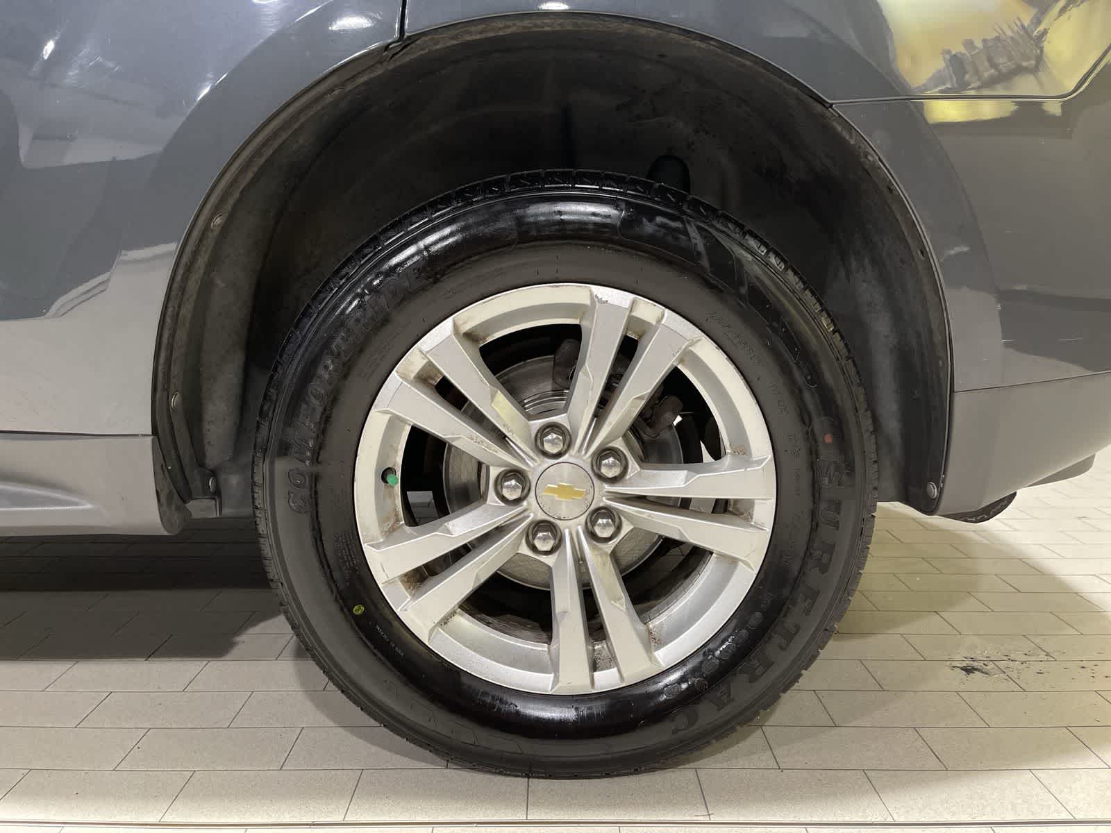 Thumbnail: 2011 Chevrolet Equinox - 20