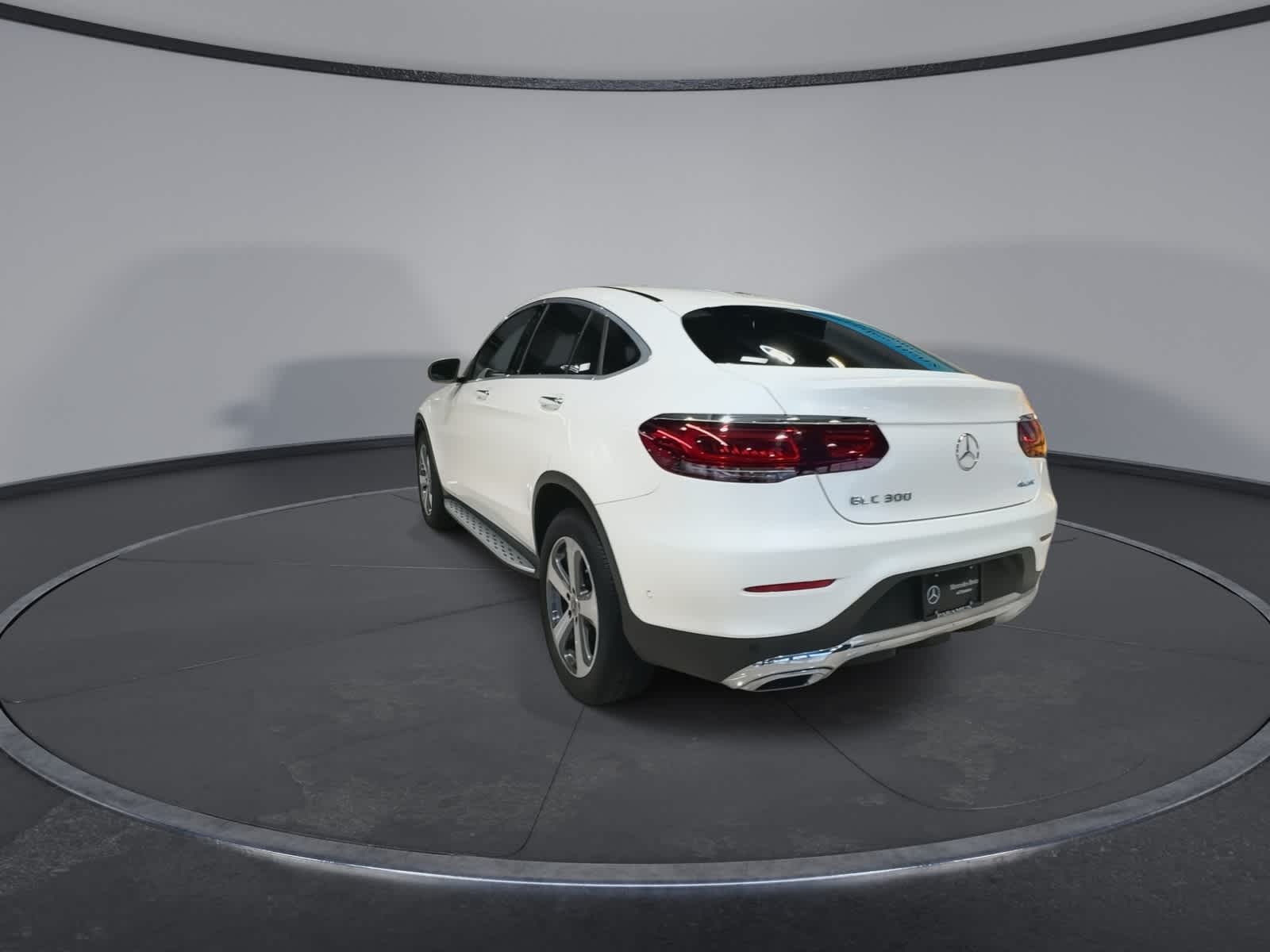 Thumbnail: 2023 Mercedes-Benz GLC - 9