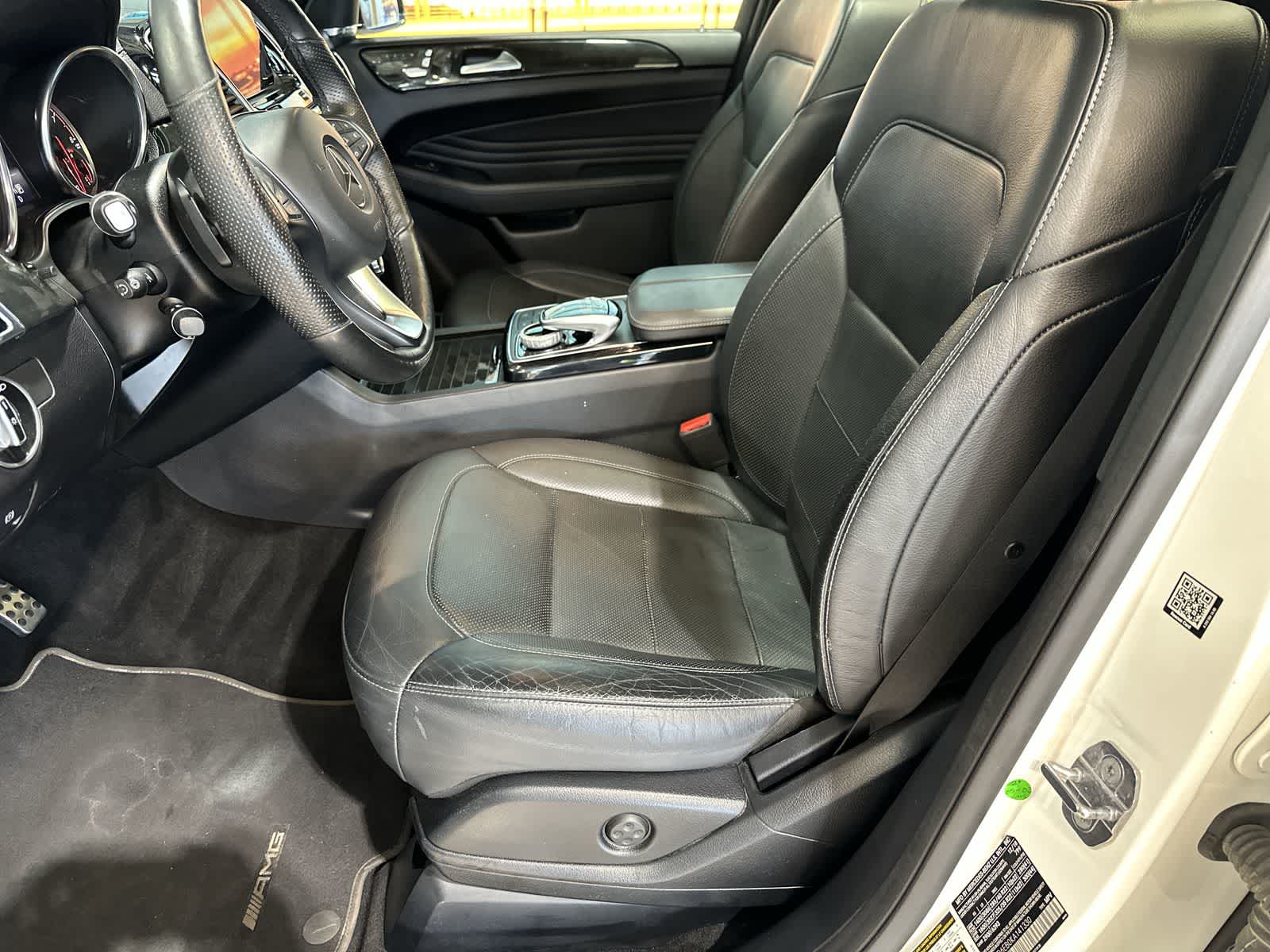 Thumbnail: 2019 Mercedes-Benz GLE - 23