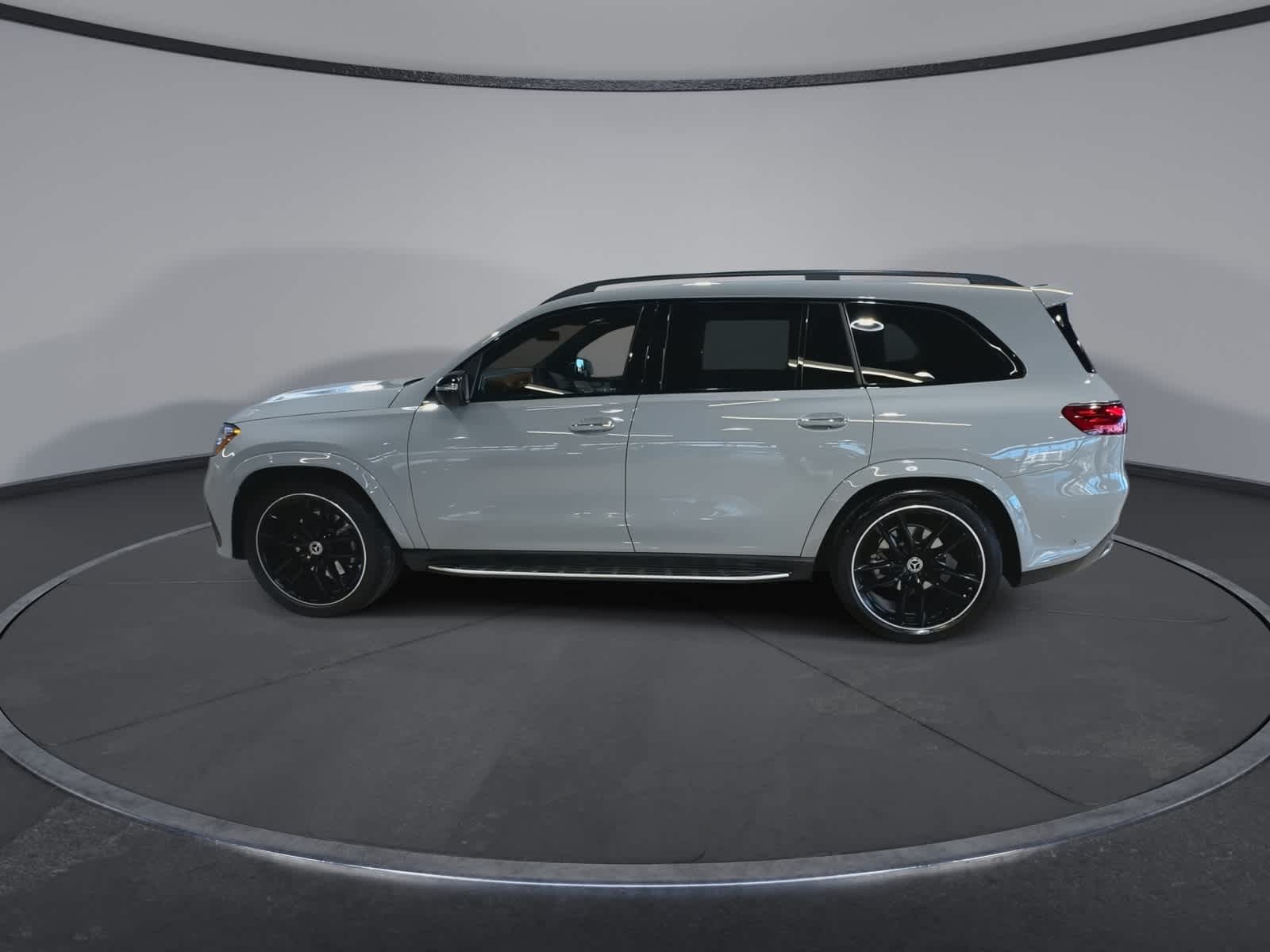 Thumbnail: 2024 Mercedes-Benz GLS - 7