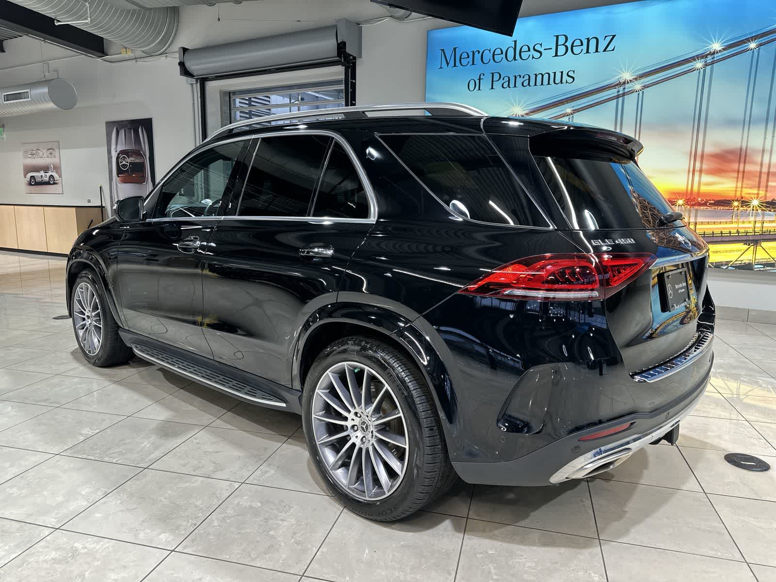 Thumbnail: 2022 Mercedes-Benz GLE - 16