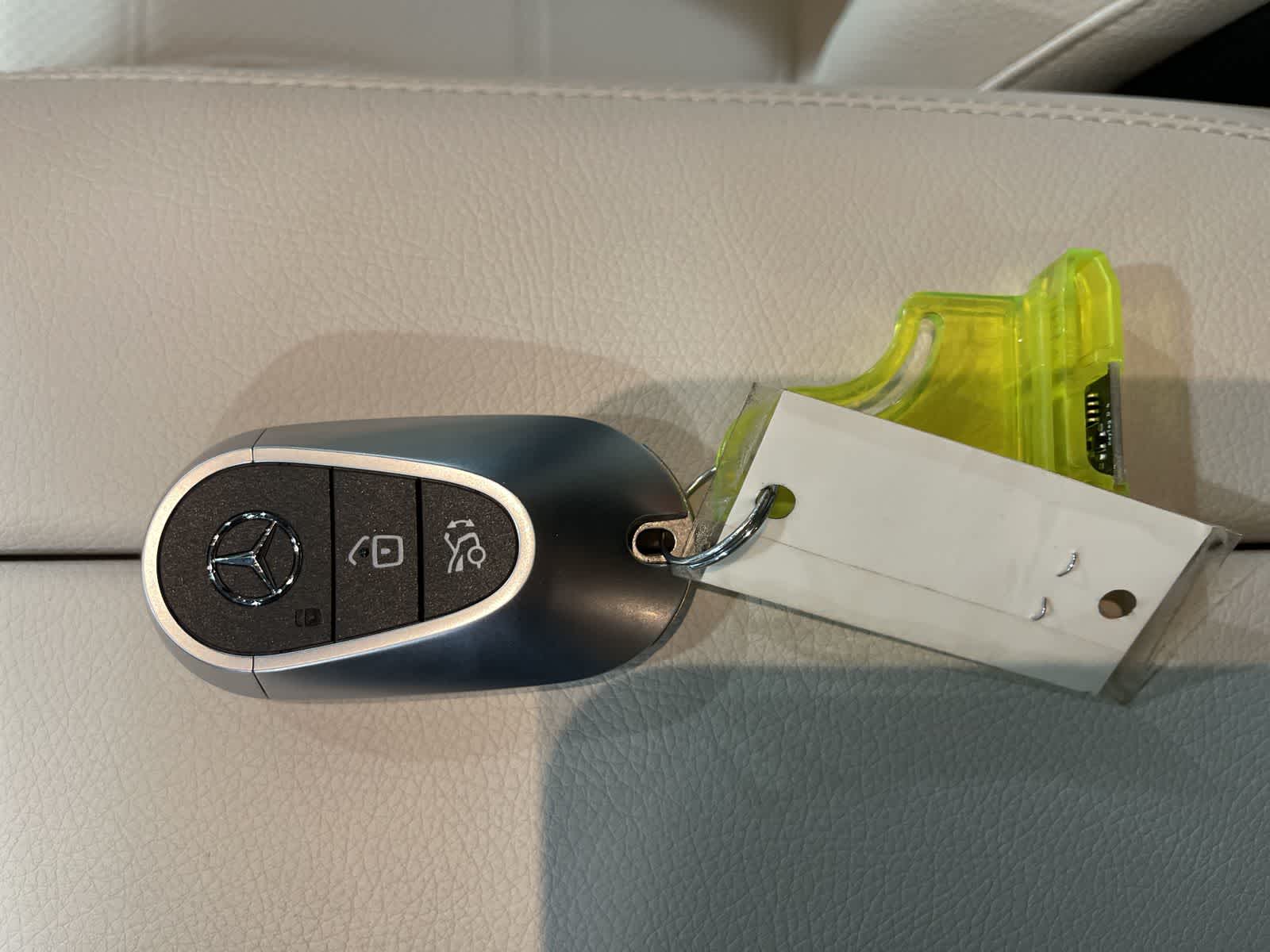 Thumbnail: 2025 Mercedes-Benz C-Class - 32