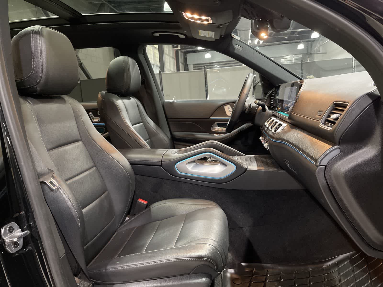 Thumbnail: 2022 Mercedes-Benz GLS - 26