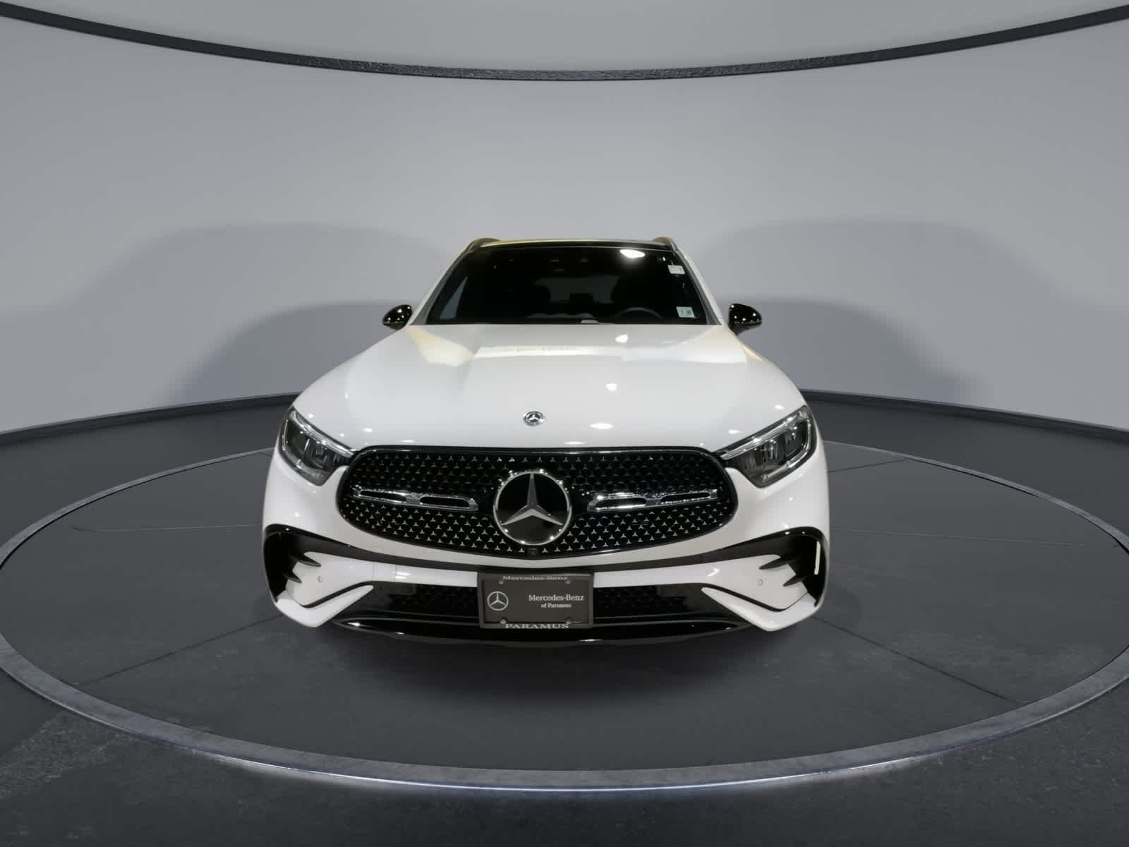 Thumbnail: 2025 Mercedes-Benz GLC - 4