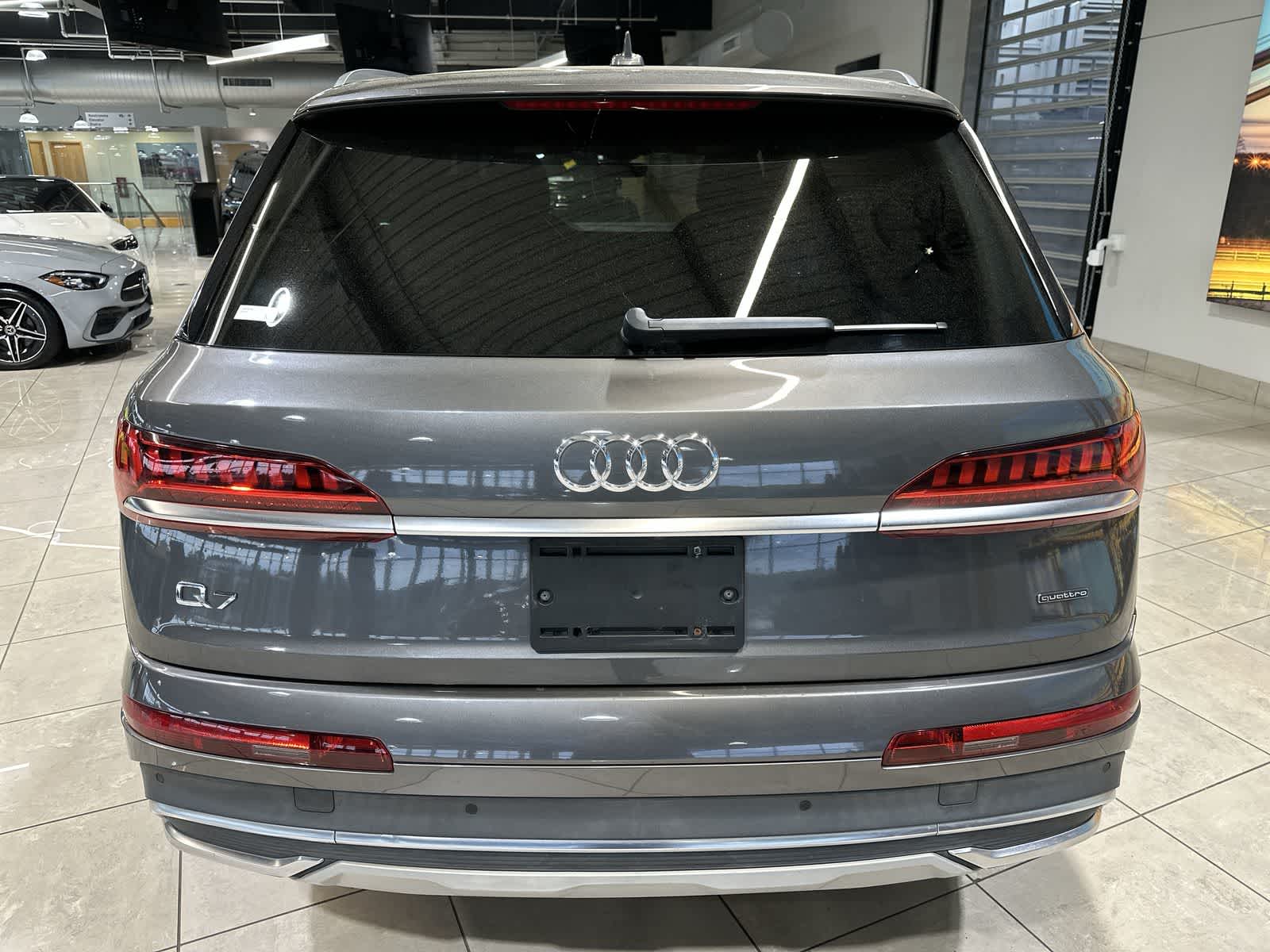 Thumbnail: 2020 Audi Q7 - 17