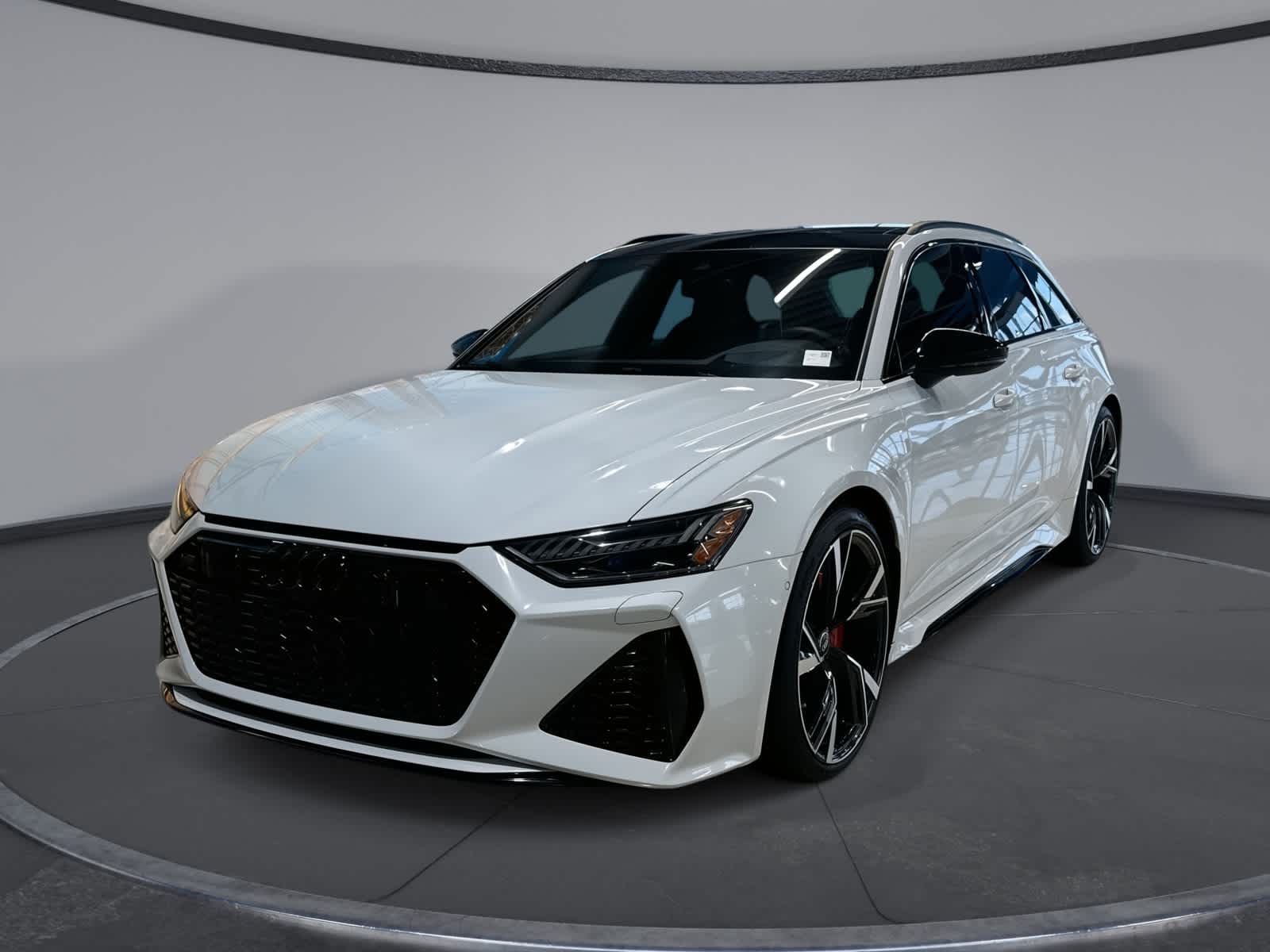2023 Audi RS 6 Avant -'s photo