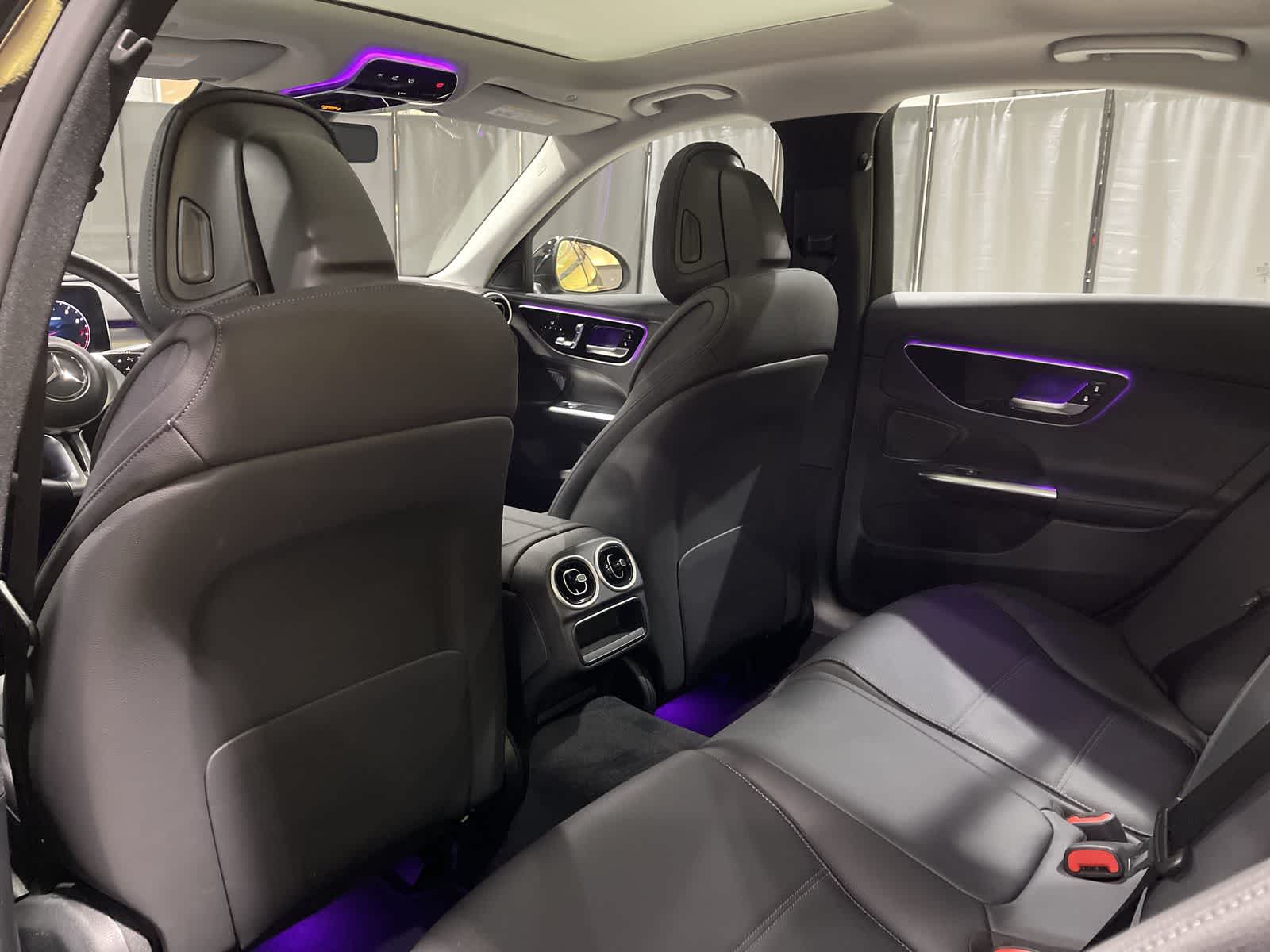 Thumbnail: 2025 Mercedes-Benz C-Class - 24