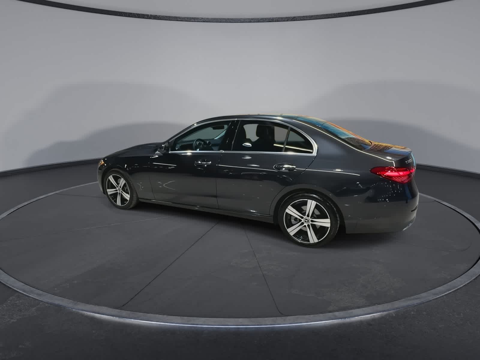 Thumbnail: 2025 Mercedes-Benz C-Class - 8