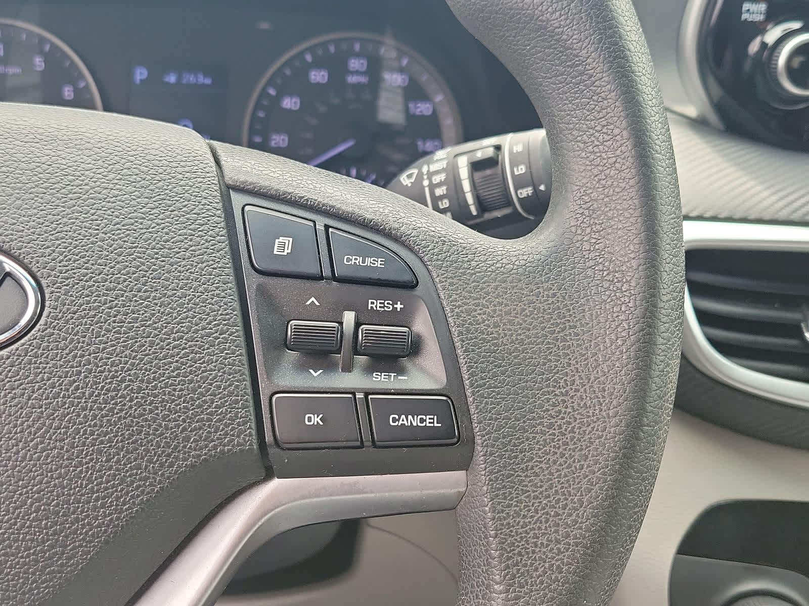 2019 Hyundai Tucson SEL 18