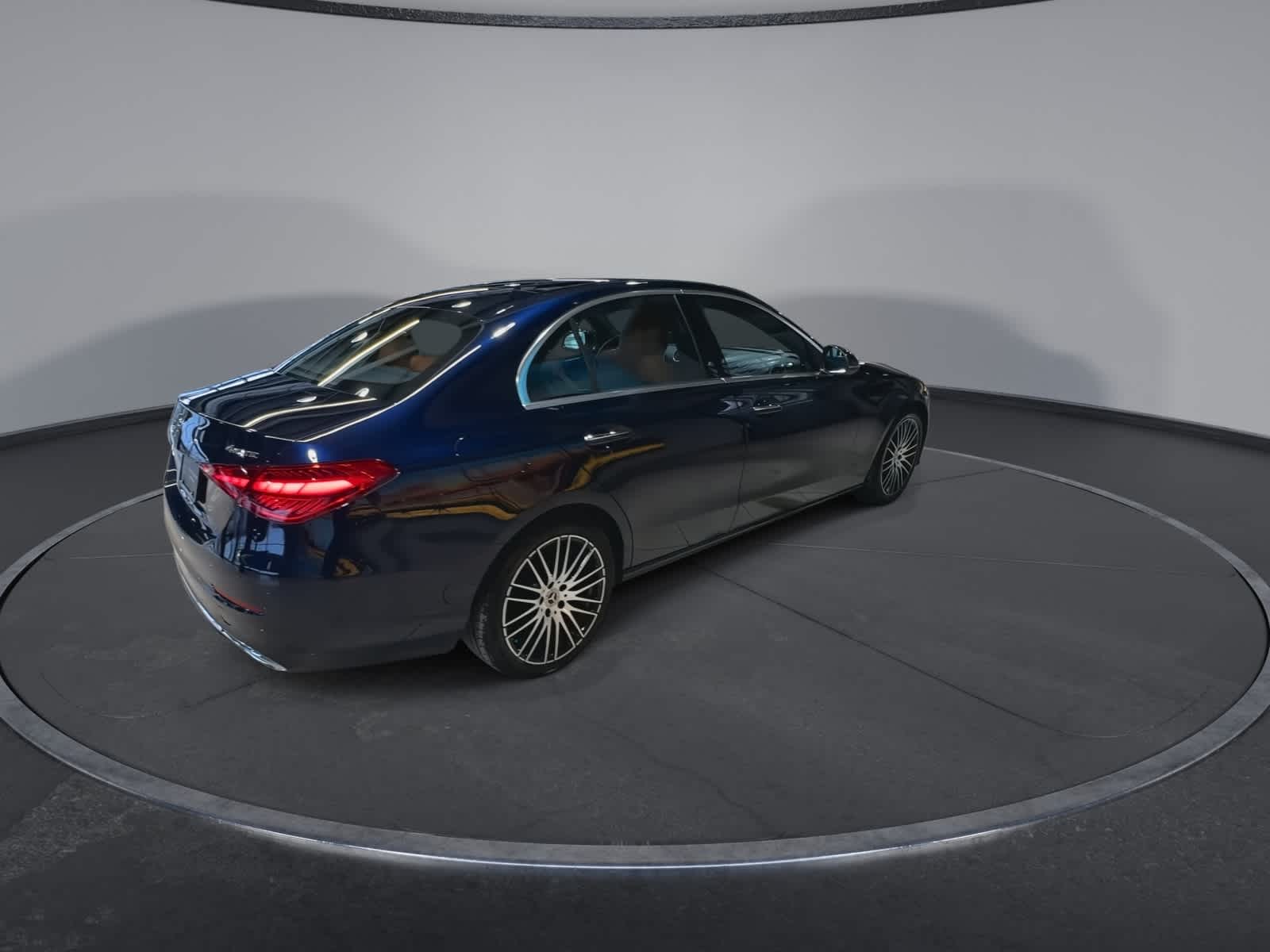 Thumbnail: 2023 Mercedes-Benz C-Class - 11