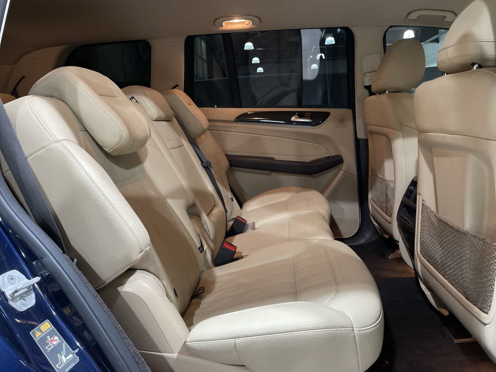 Thumbnail: 2017 Mercedes-Benz GLS - 25