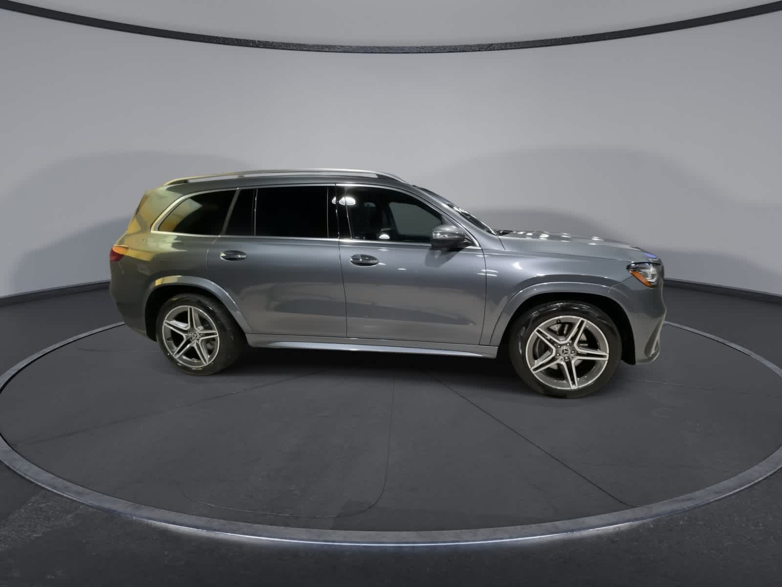 Thumbnail: 2025 Mercedes-Benz GLS - 13