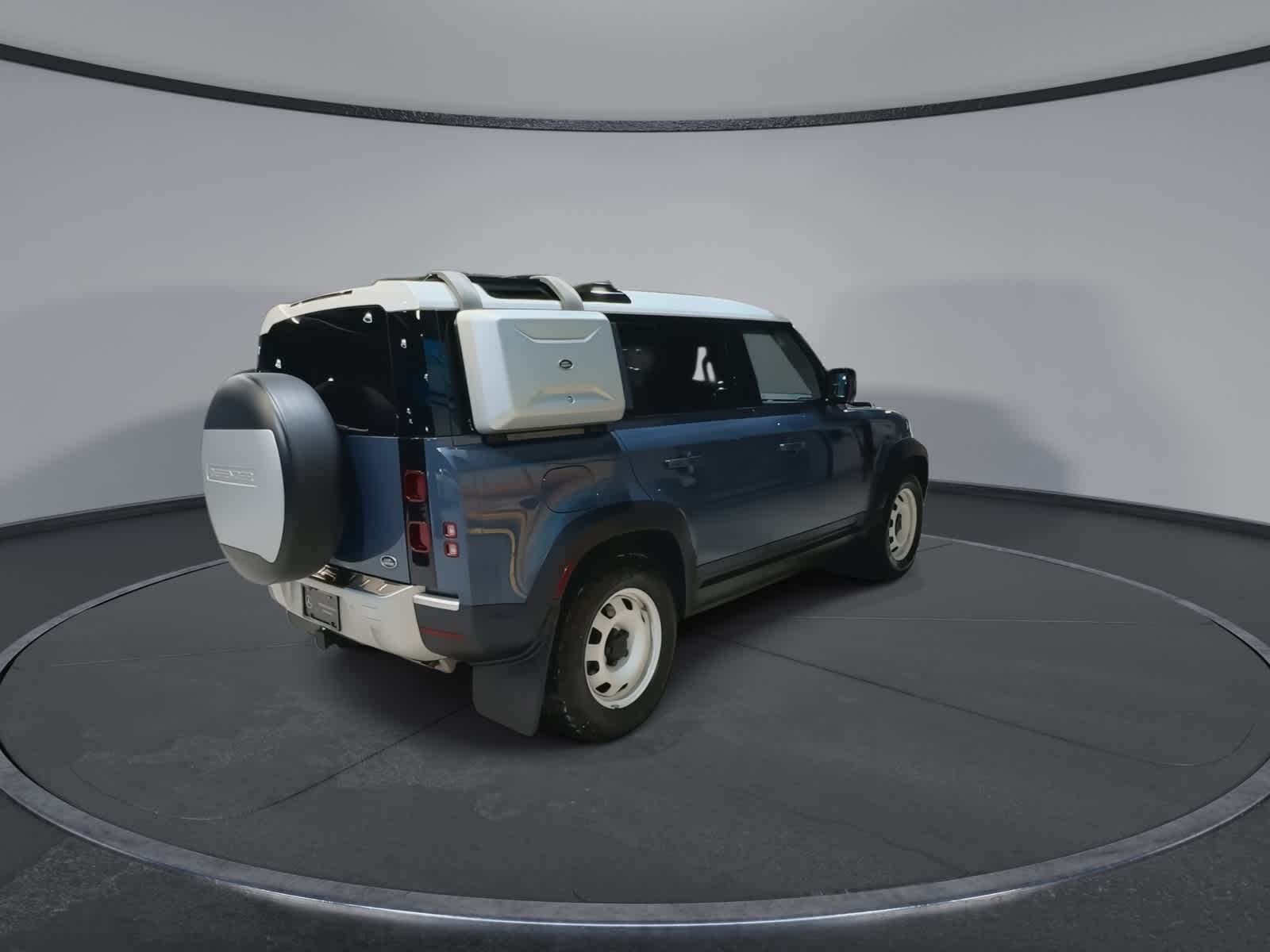 Thumbnail: 2020 Land Rover Defender - 11
