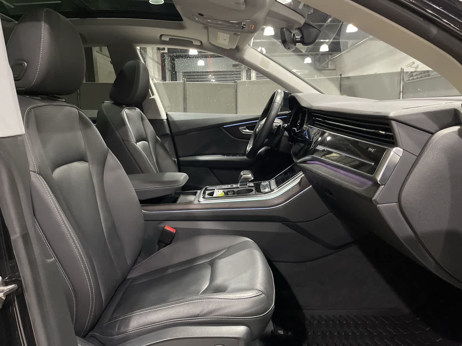 Thumbnail: 2019 Audi Q8 - 26