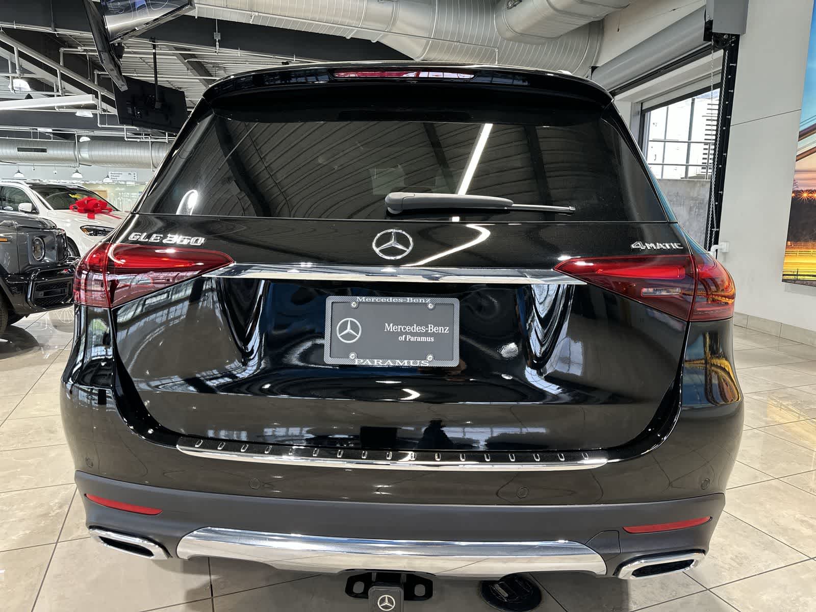 Thumbnail: 2026 Mercedes-Benz GLE - 17