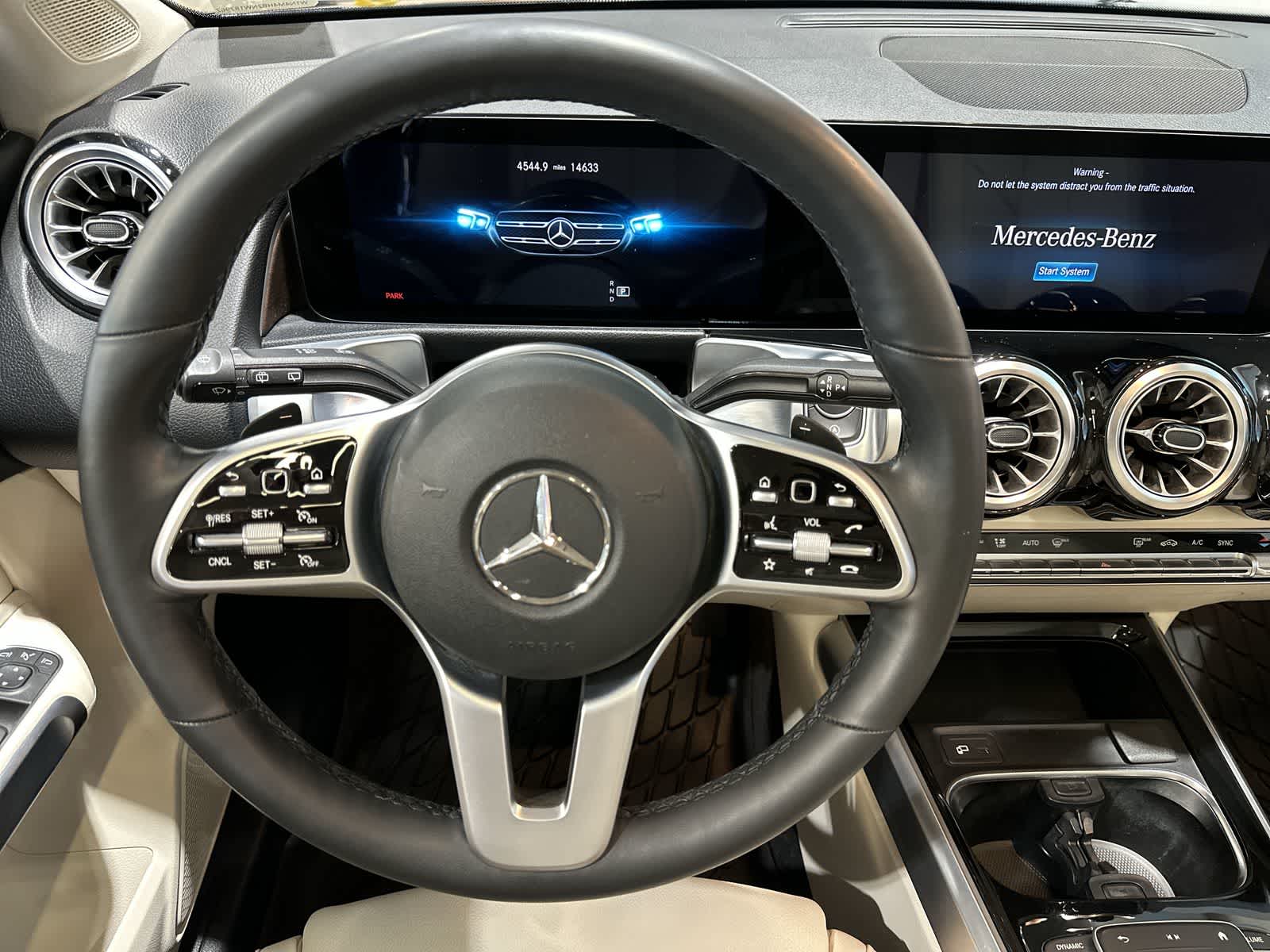 Thumbnail: 2022 Mercedes-Benz GLB - 27