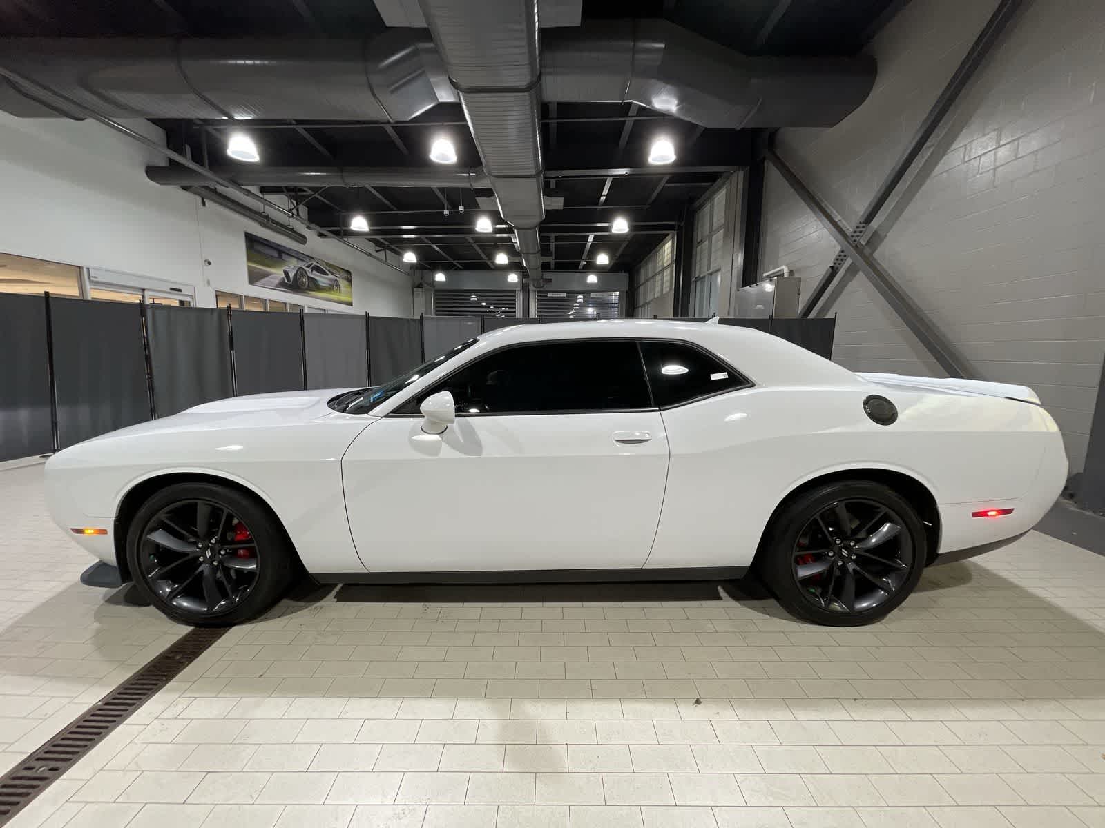 Thumbnail: 2019 Dodge Challenger - 15