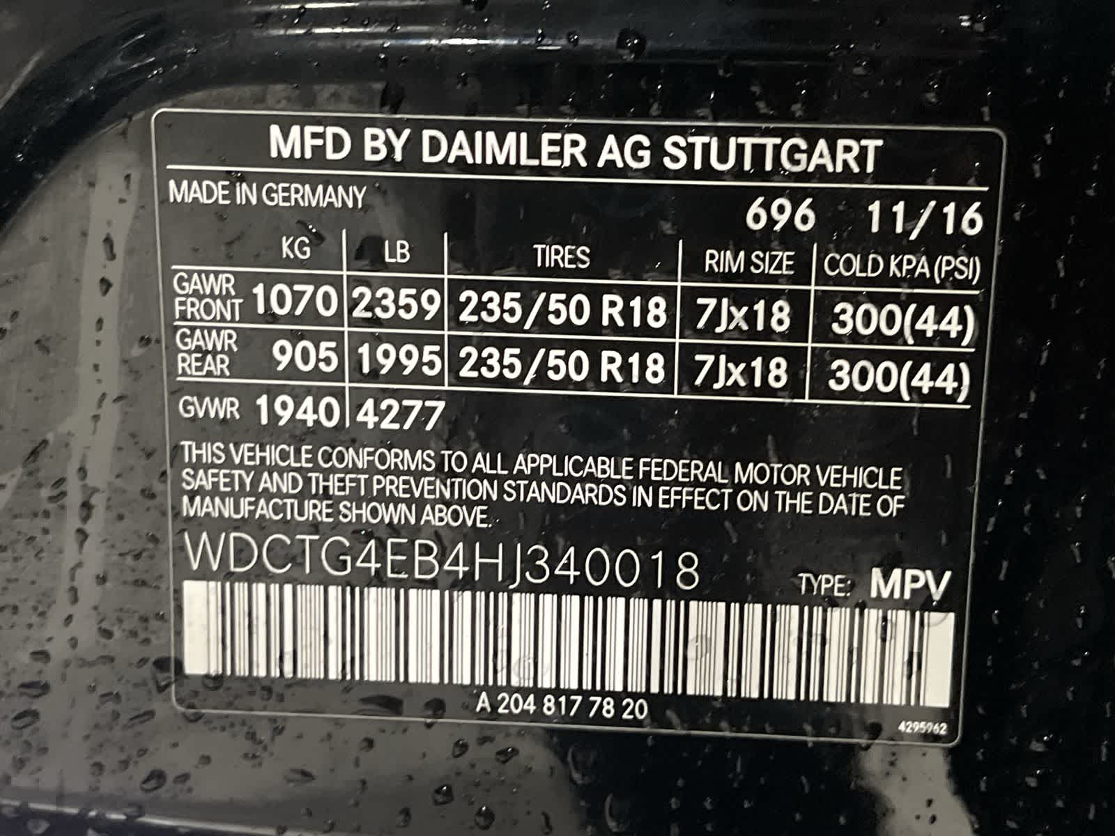 Thumbnail: 2017 Mercedes-Benz GLA - 33