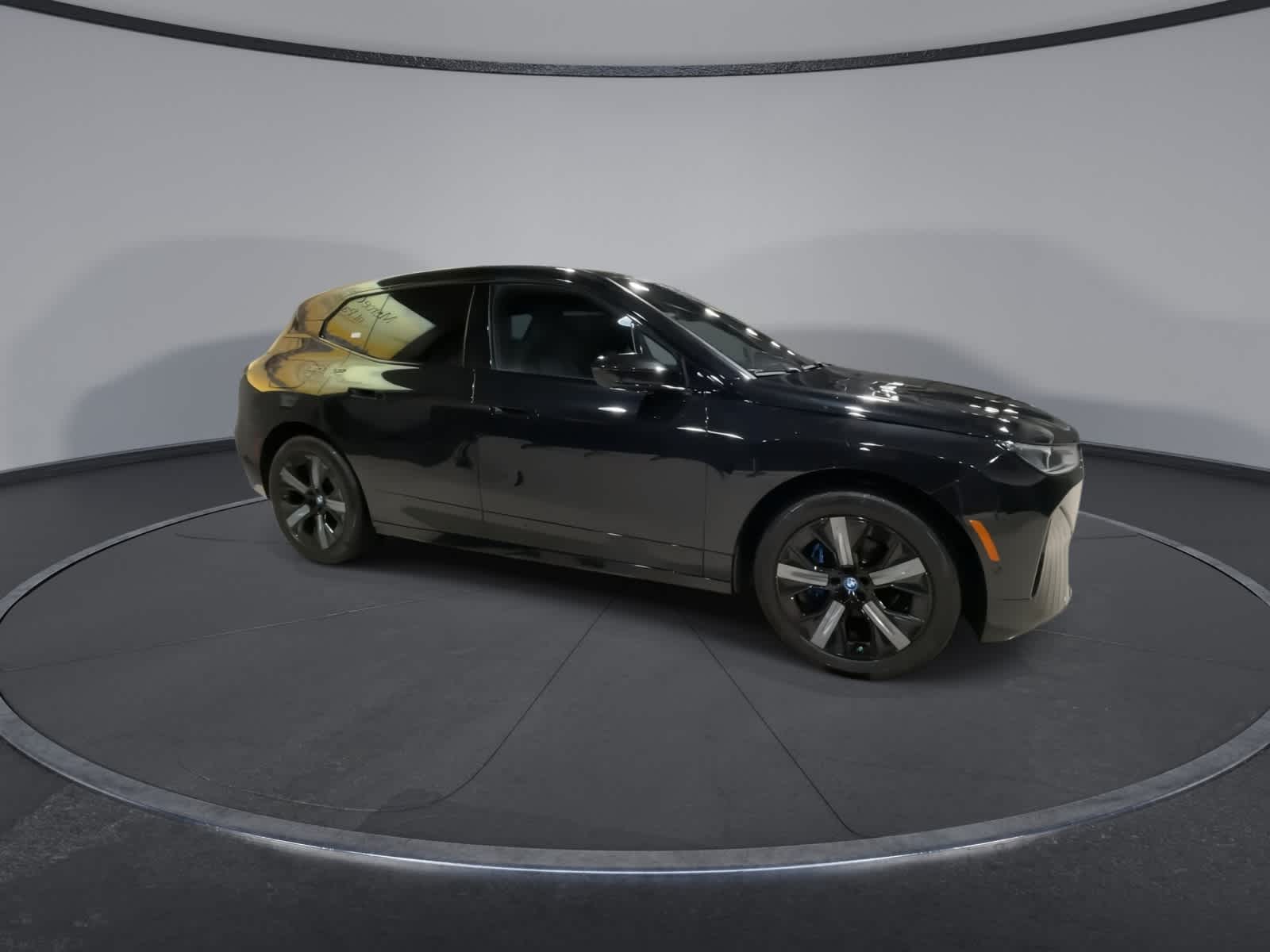Thumbnail: 2023 BMW iX - 2