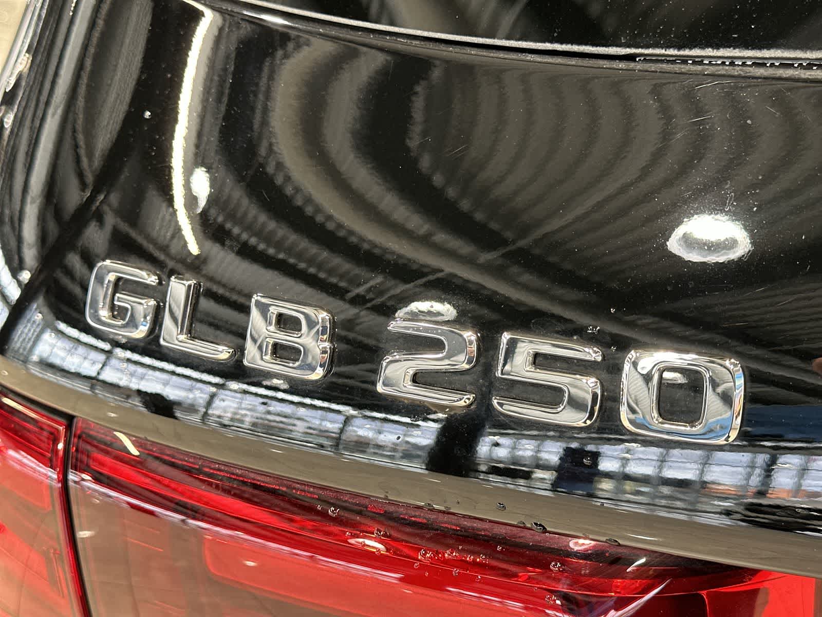 Thumbnail: 2025 Mercedes-Benz GLB - 19