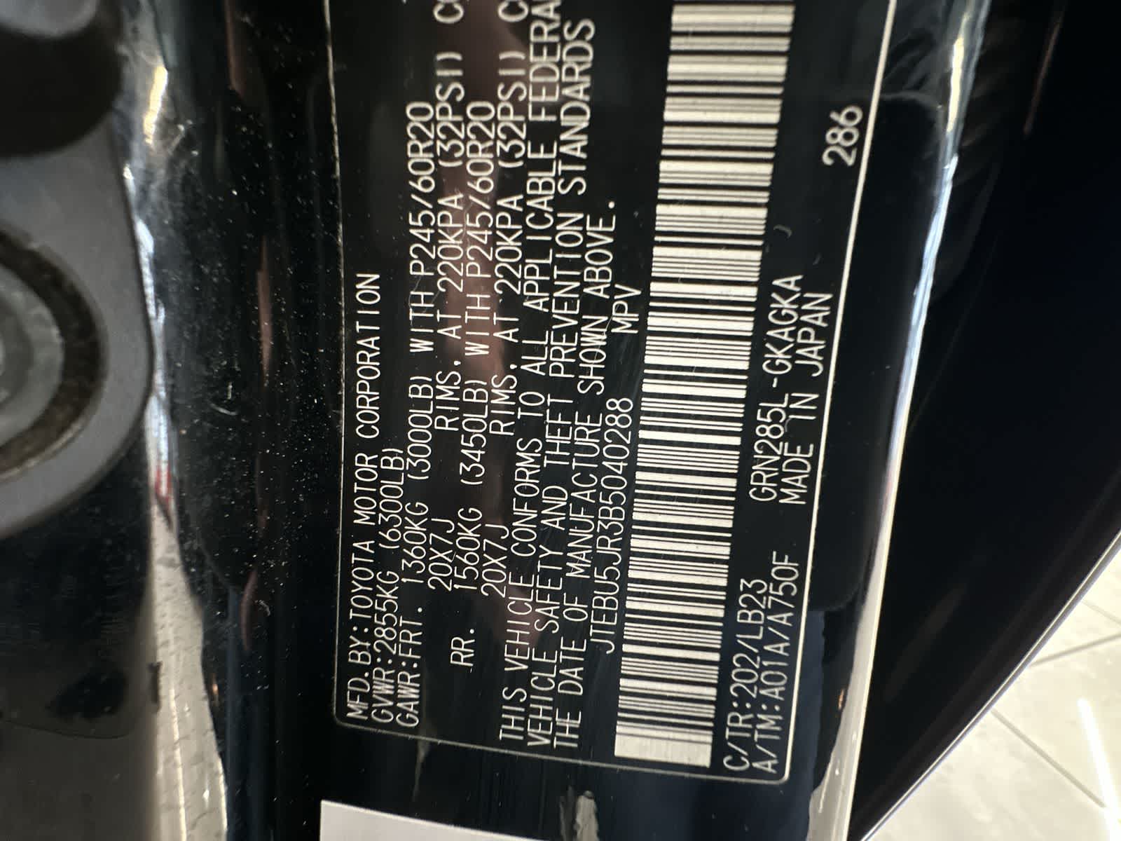 Thumbnail: 2011 Toyota 4Runner - 21