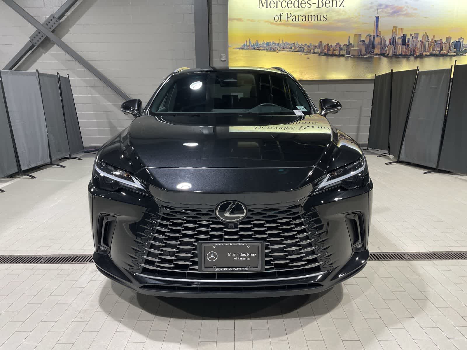 Thumbnail: 2023 Lexus RX - 18