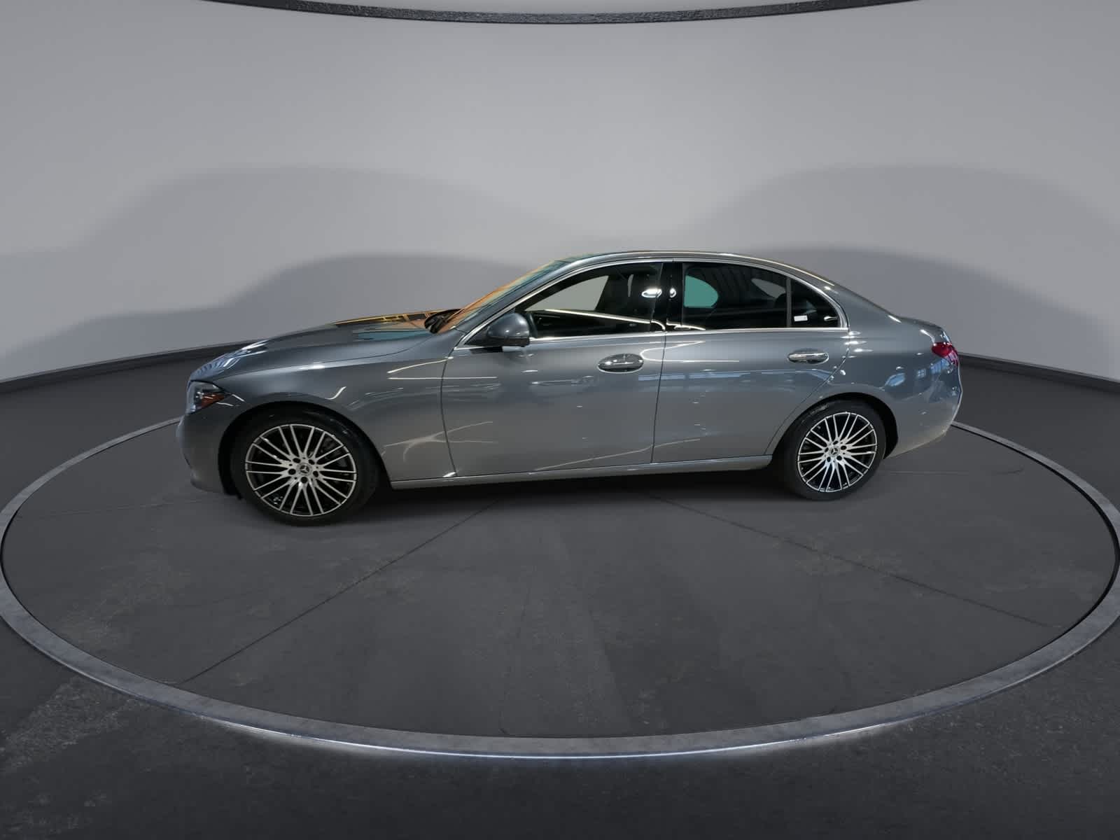 Thumbnail: 2023 Mercedes-Benz C-Class - 6