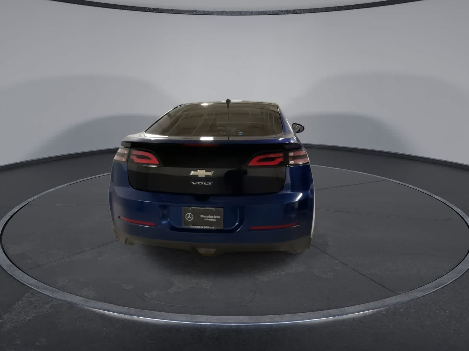 Thumbnail: 2012 Chevrolet Volt - 10