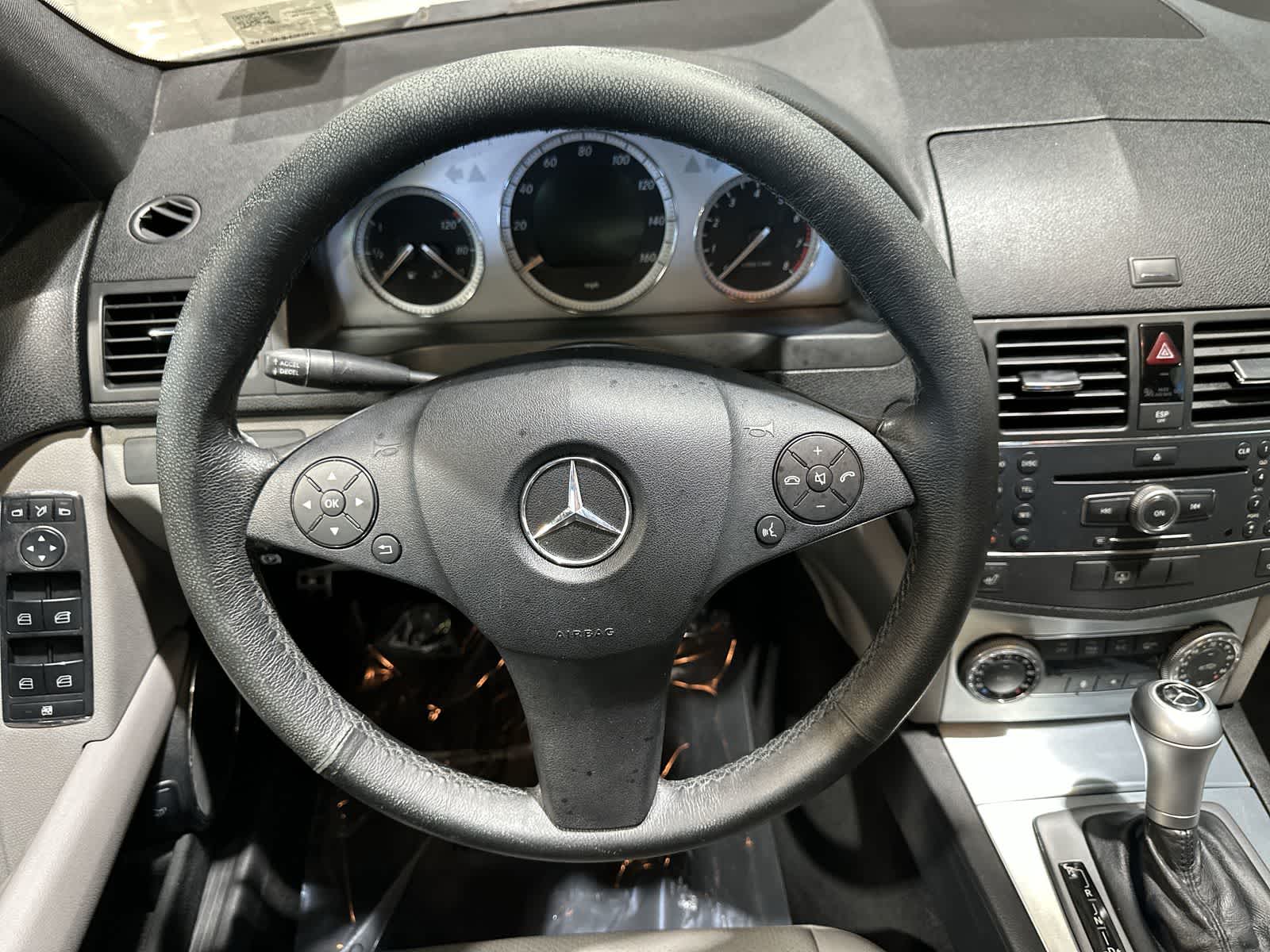 Thumbnail: 2008 Mercedes-Benz C-Class - 27