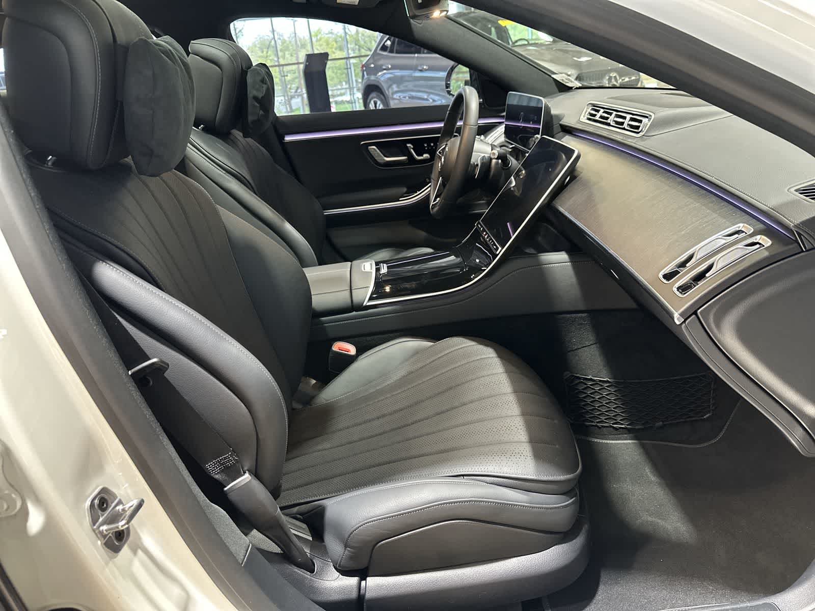 Thumbnail: 2023 Mercedes-Benz S-Class - 26