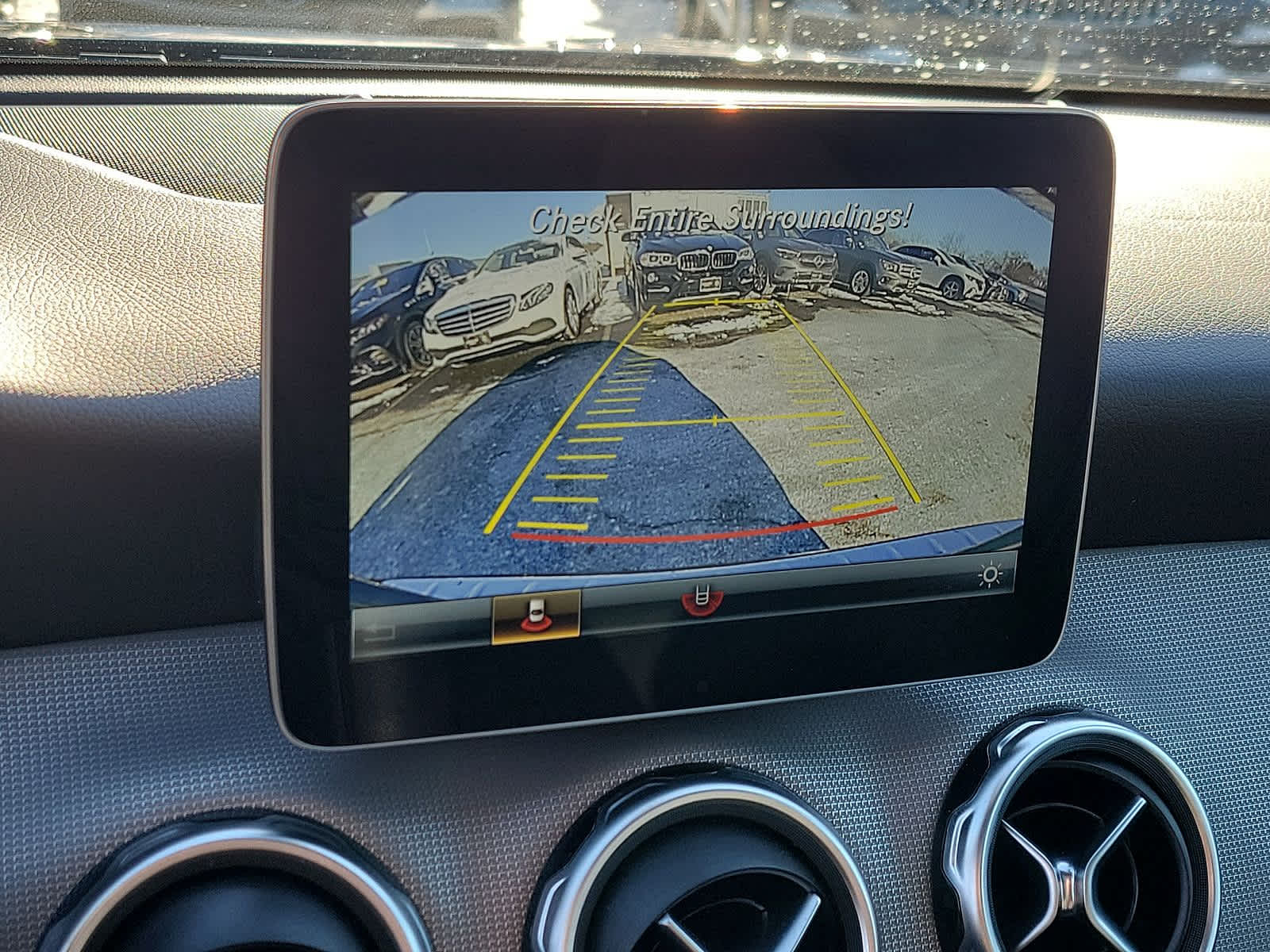 Thumbnail: 2020 Mercedes-Benz GLA - 15