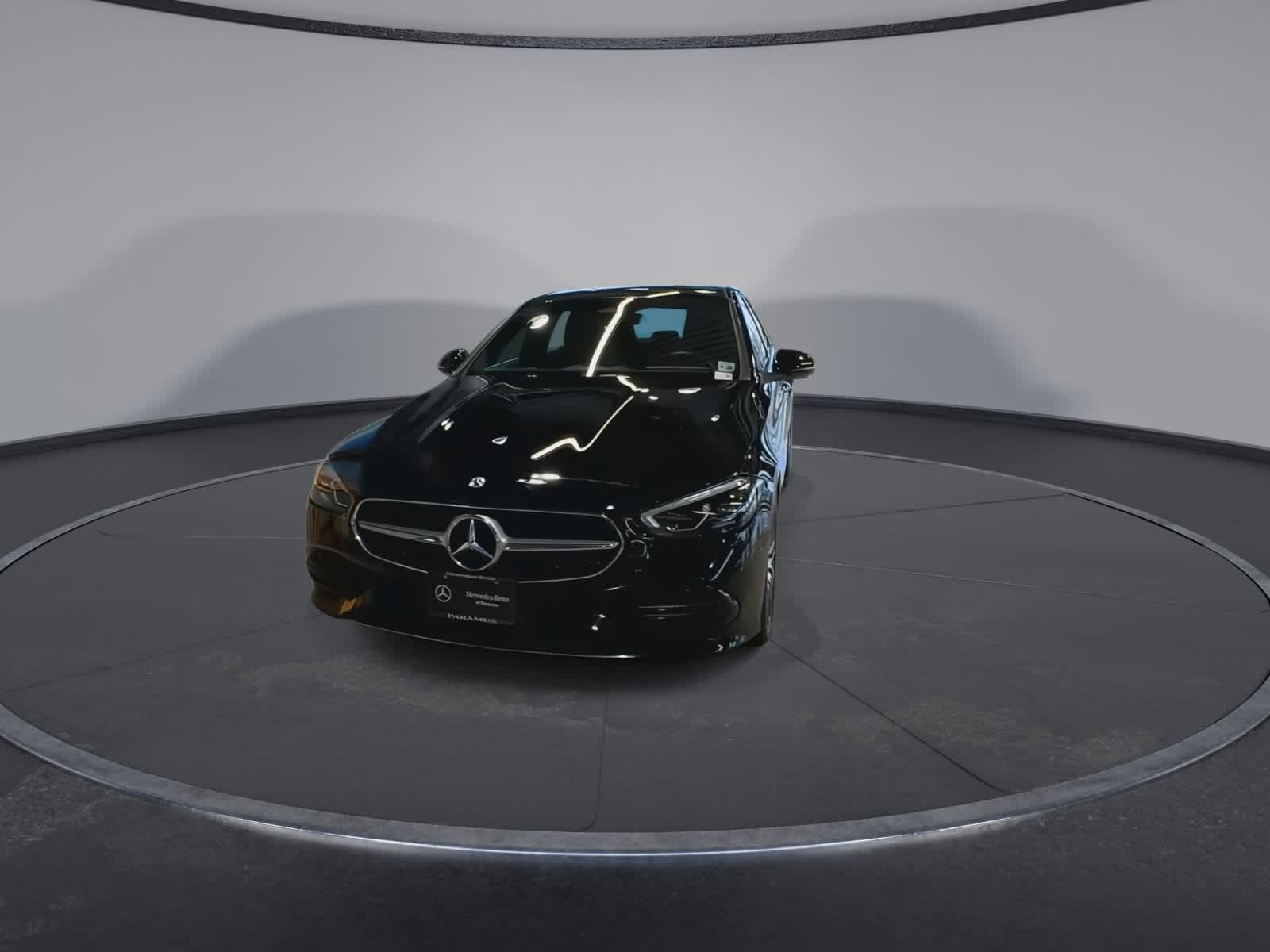 Thumbnail: 2023 Mercedes-Benz C-Class - 4