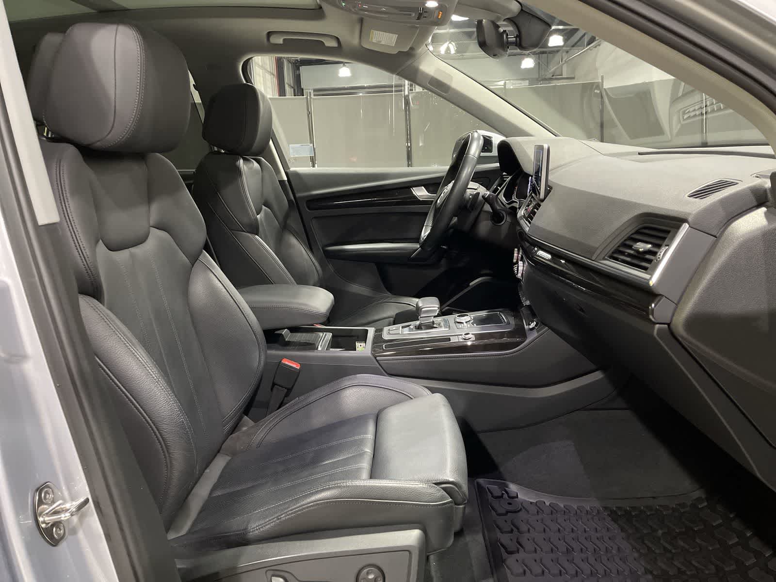 Thumbnail: 2019 Audi Q5 - 26