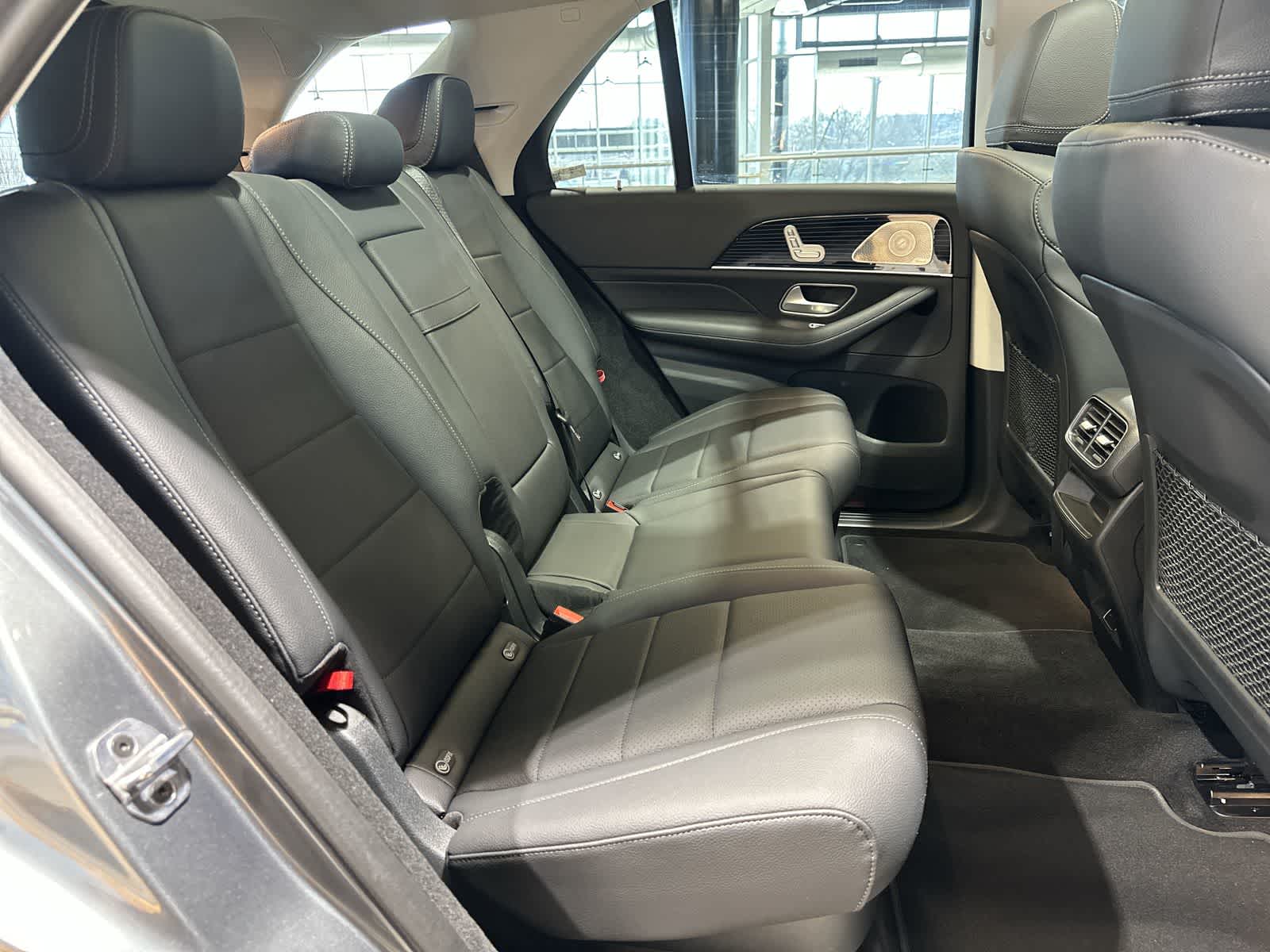 Thumbnail: 2024 Mercedes-Benz GLE - 25