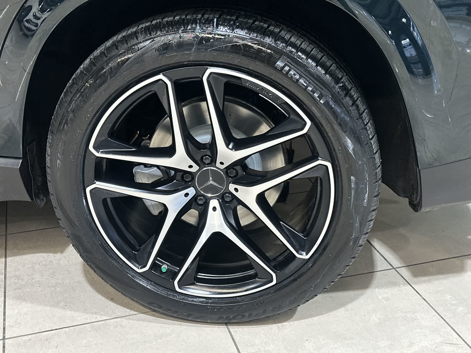 Thumbnail: 2023 Mercedes-Benz GLE - 20