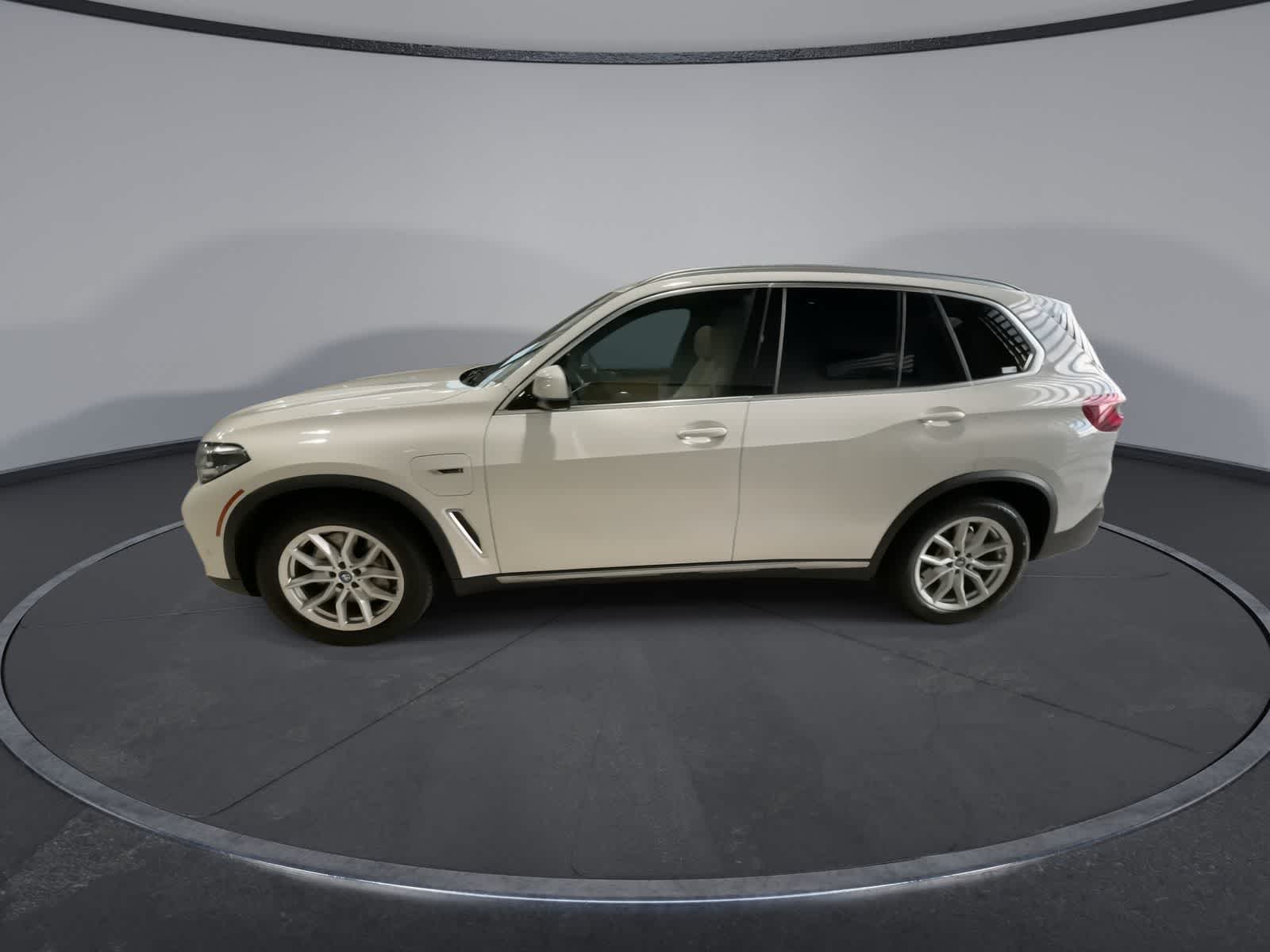 Thumbnail: 2022 BMW X5 - 7