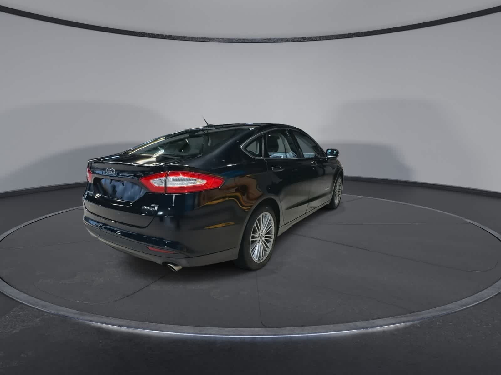 Thumbnail: 2013 Ford Fusion - 11