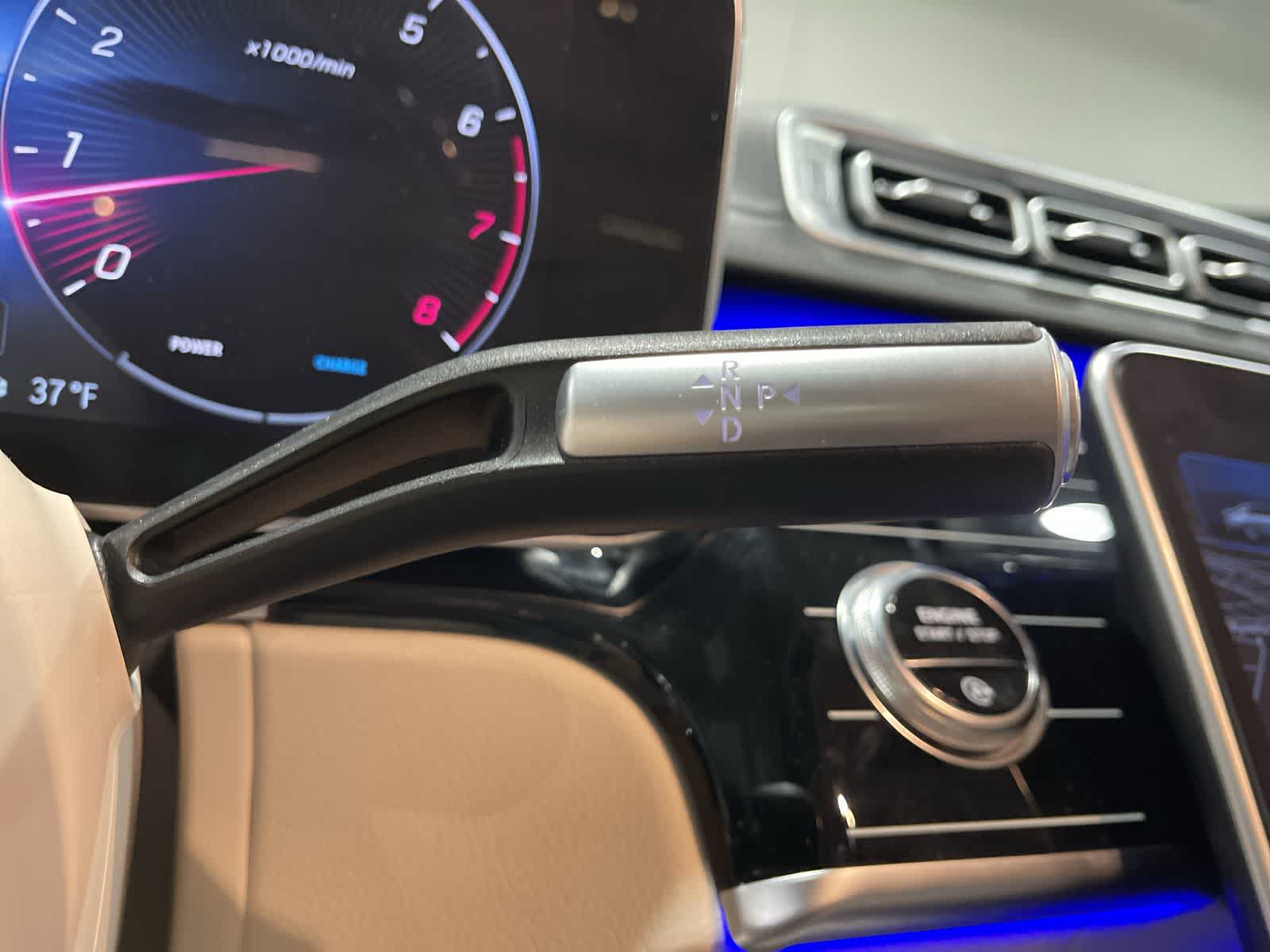 Thumbnail: 2024 Mercedes-Benz S-Class - 29