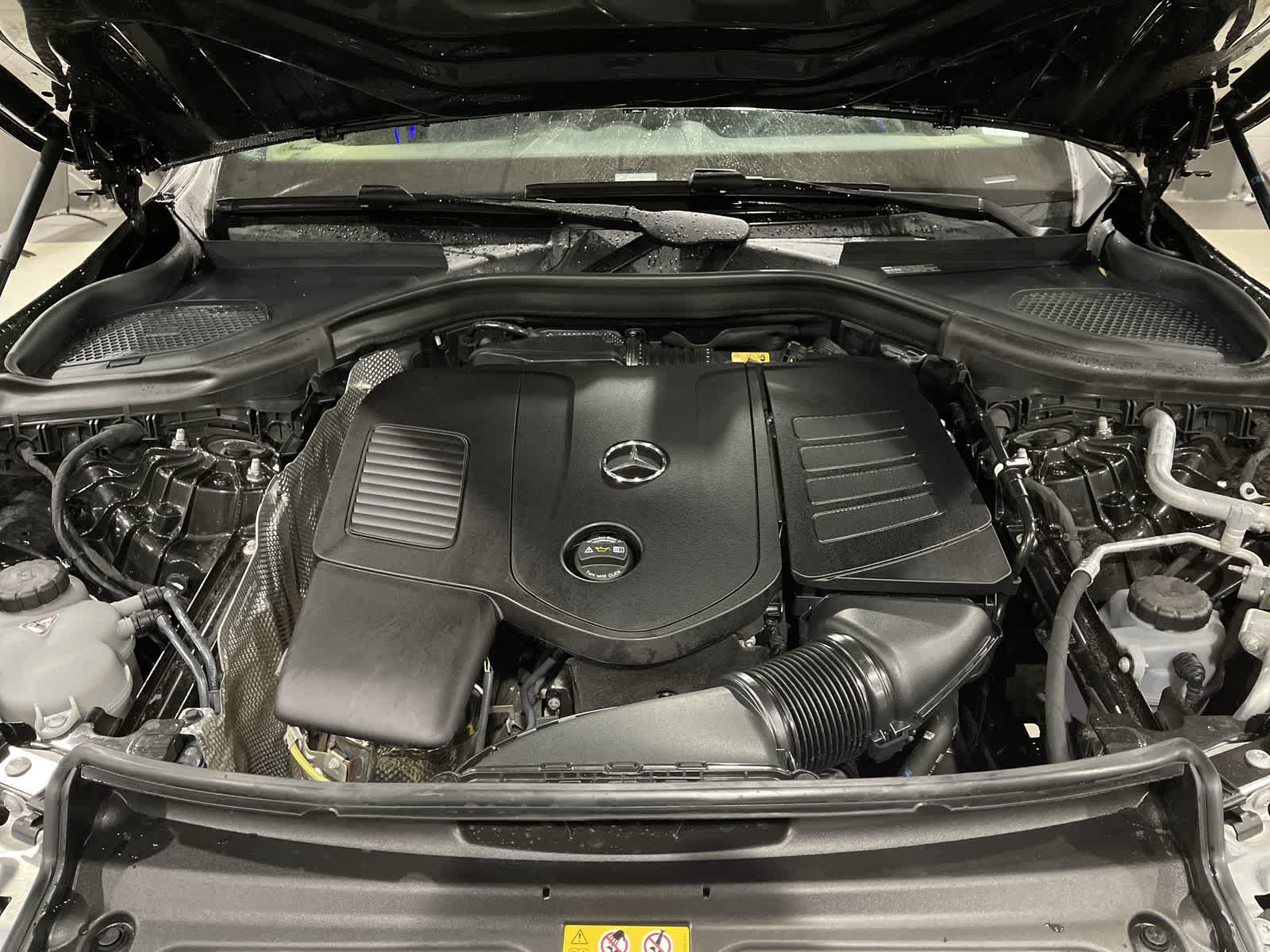 Thumbnail: 2025 Mercedes-Benz GLC - 21