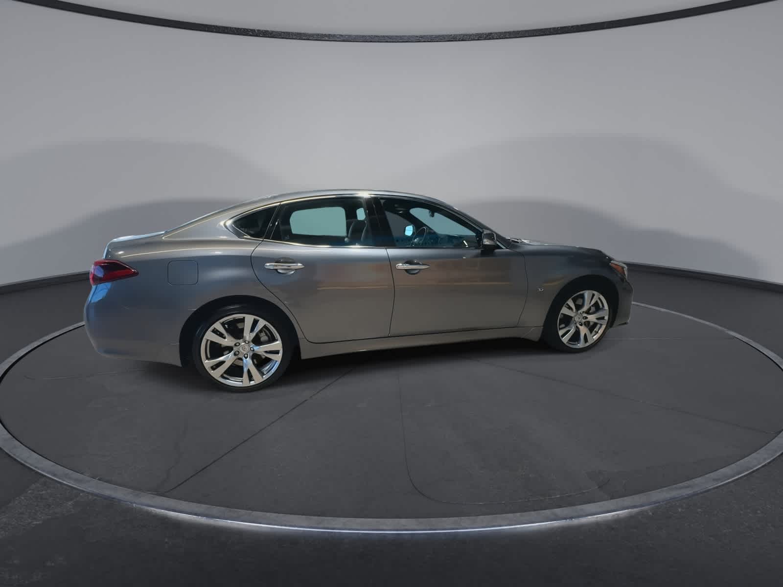 Thumbnail: 2017 INFINITI Q70 - 12