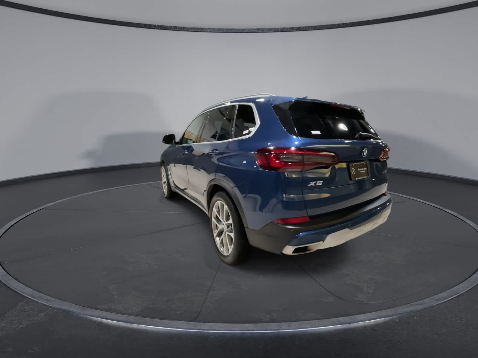 Thumbnail: 2023 BMW X5 - 9